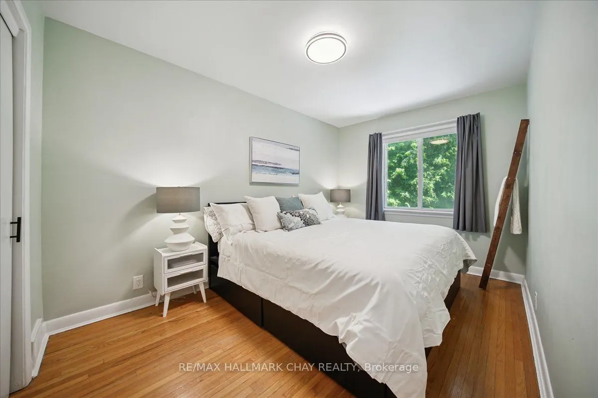 93 Clonmore Drive