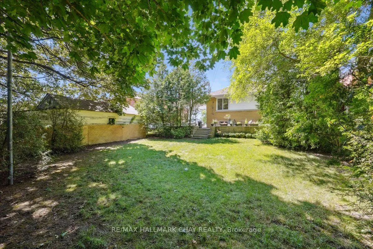 93 Clonmore Drive