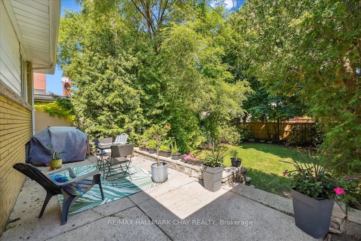 93 Clonmore Drive