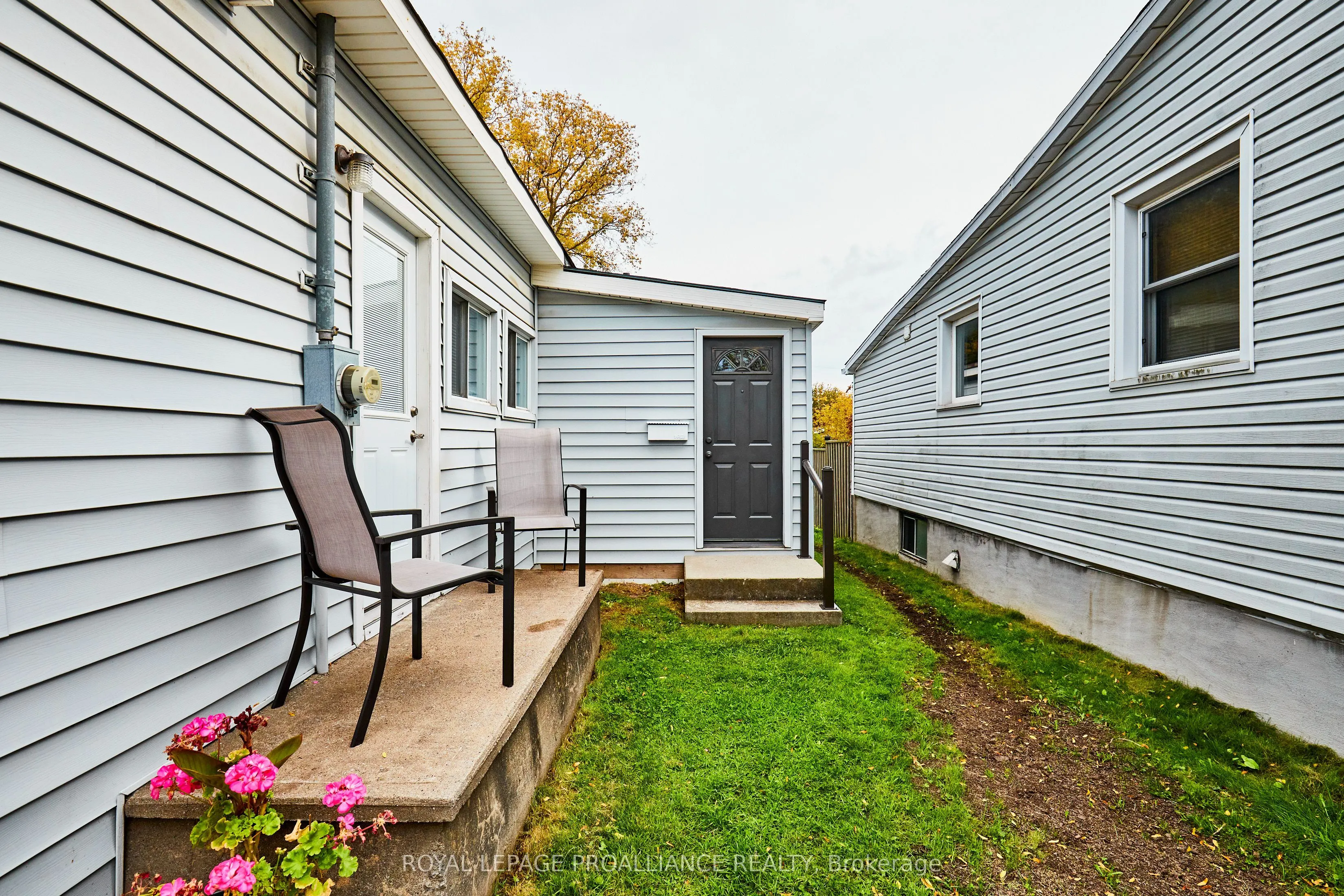 89 Cromwell Avenue