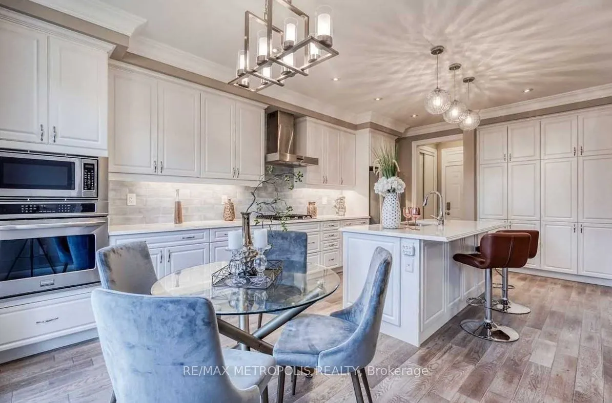 66 Westfield Drive, #Upper