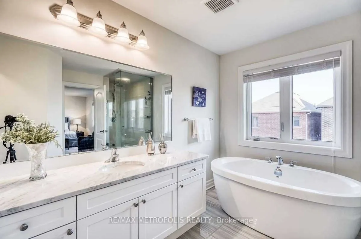 66 Westfield Drive, #Upper