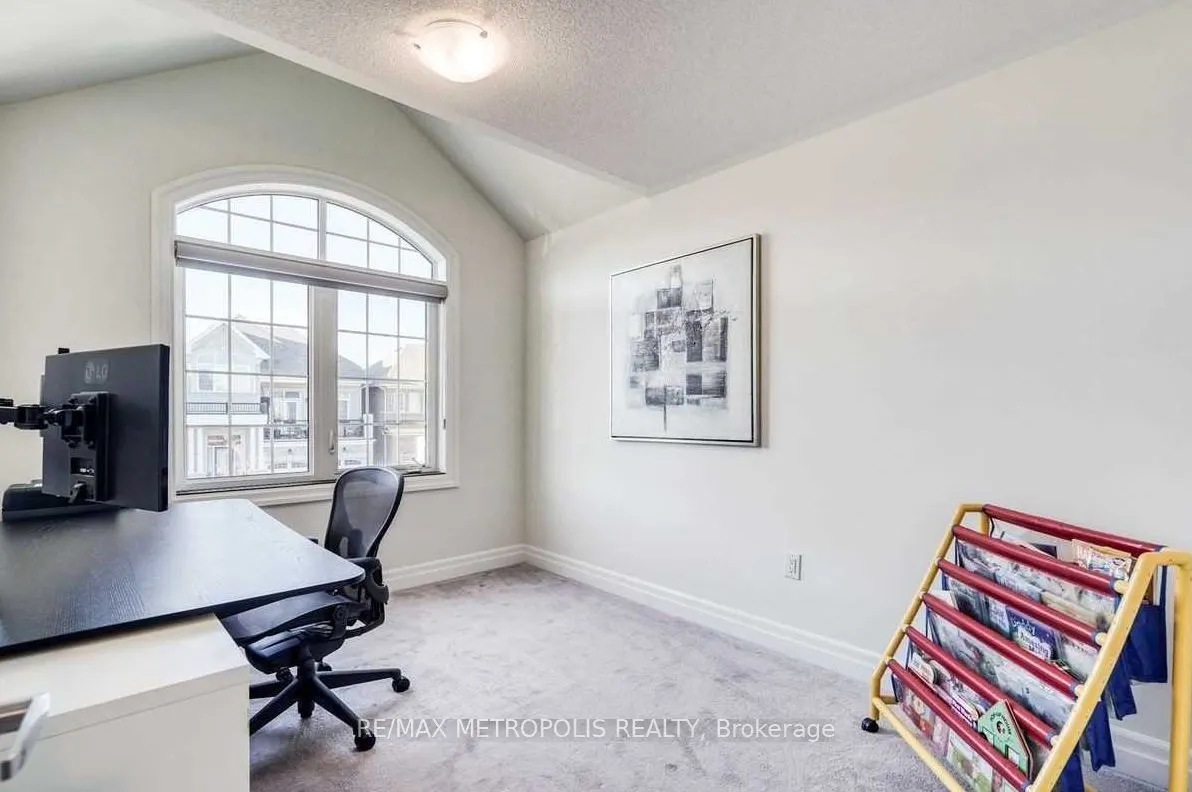 66 Westfield Drive, #Upper
