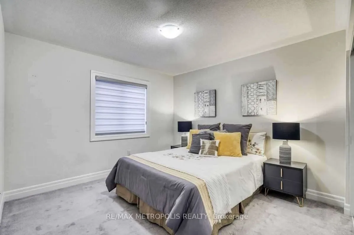 66 Westfield Drive, #Upper