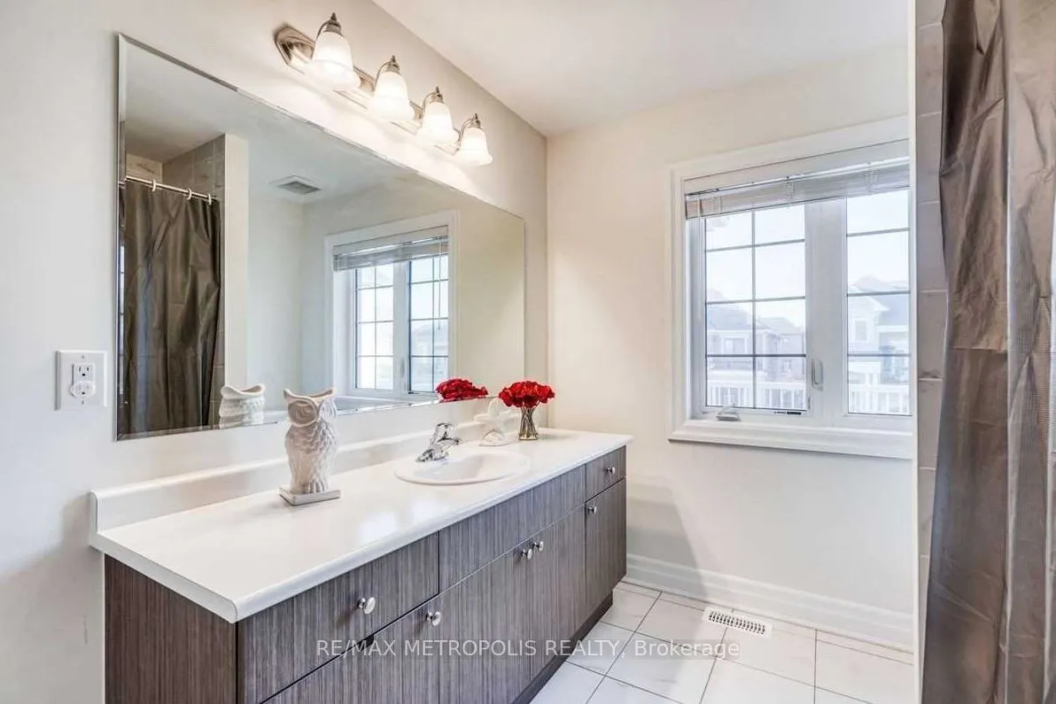 66 Westfield Drive, #Upper