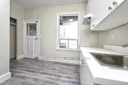 1932 Queen Street E, #Upper#1