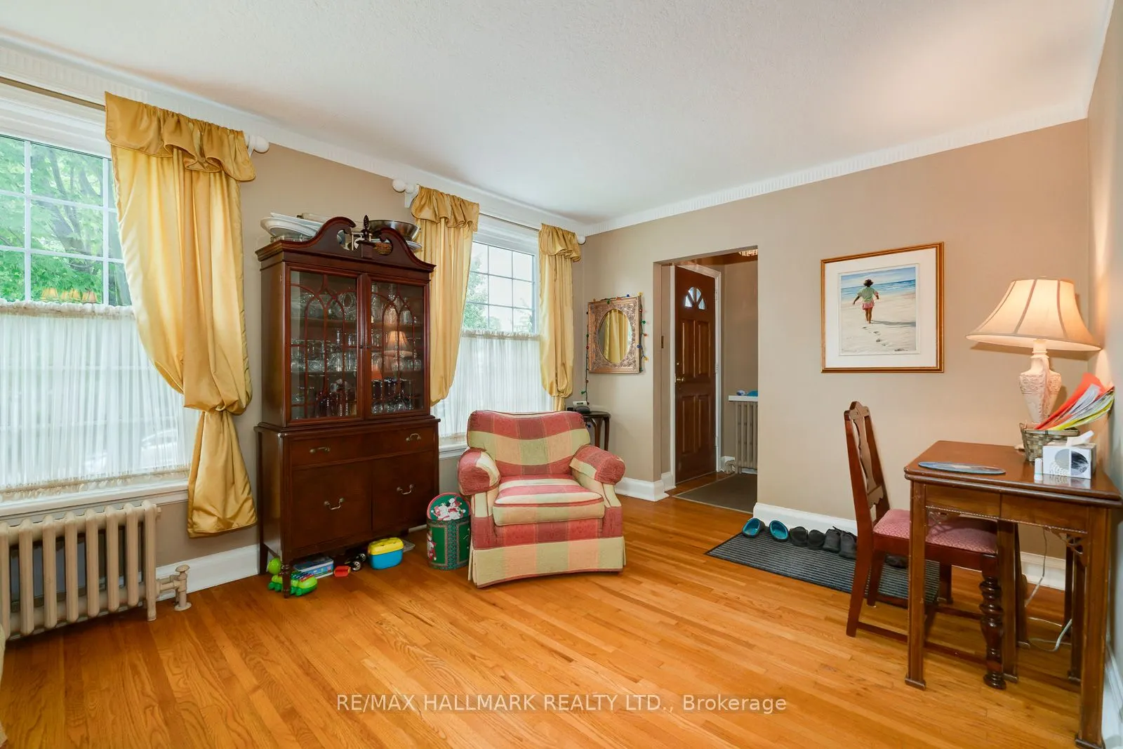 42 Hunt Club Drive