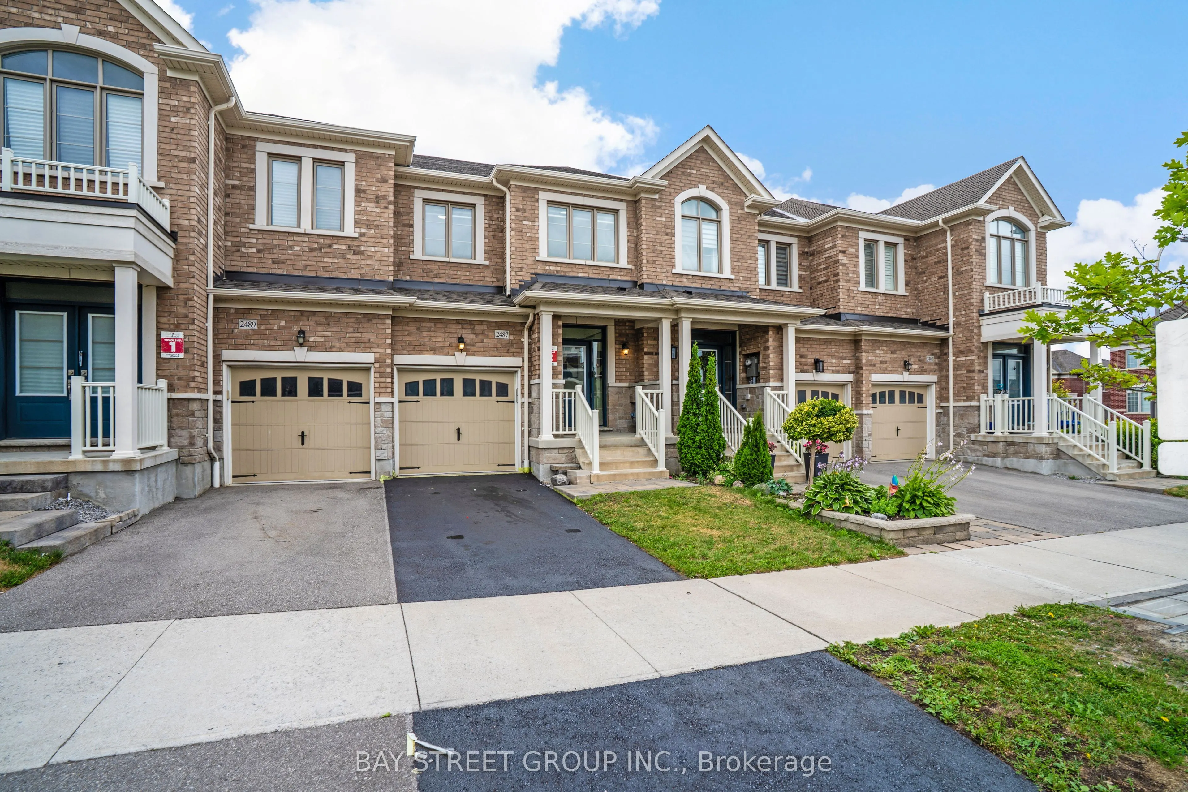 2487 Hibiscus Drive