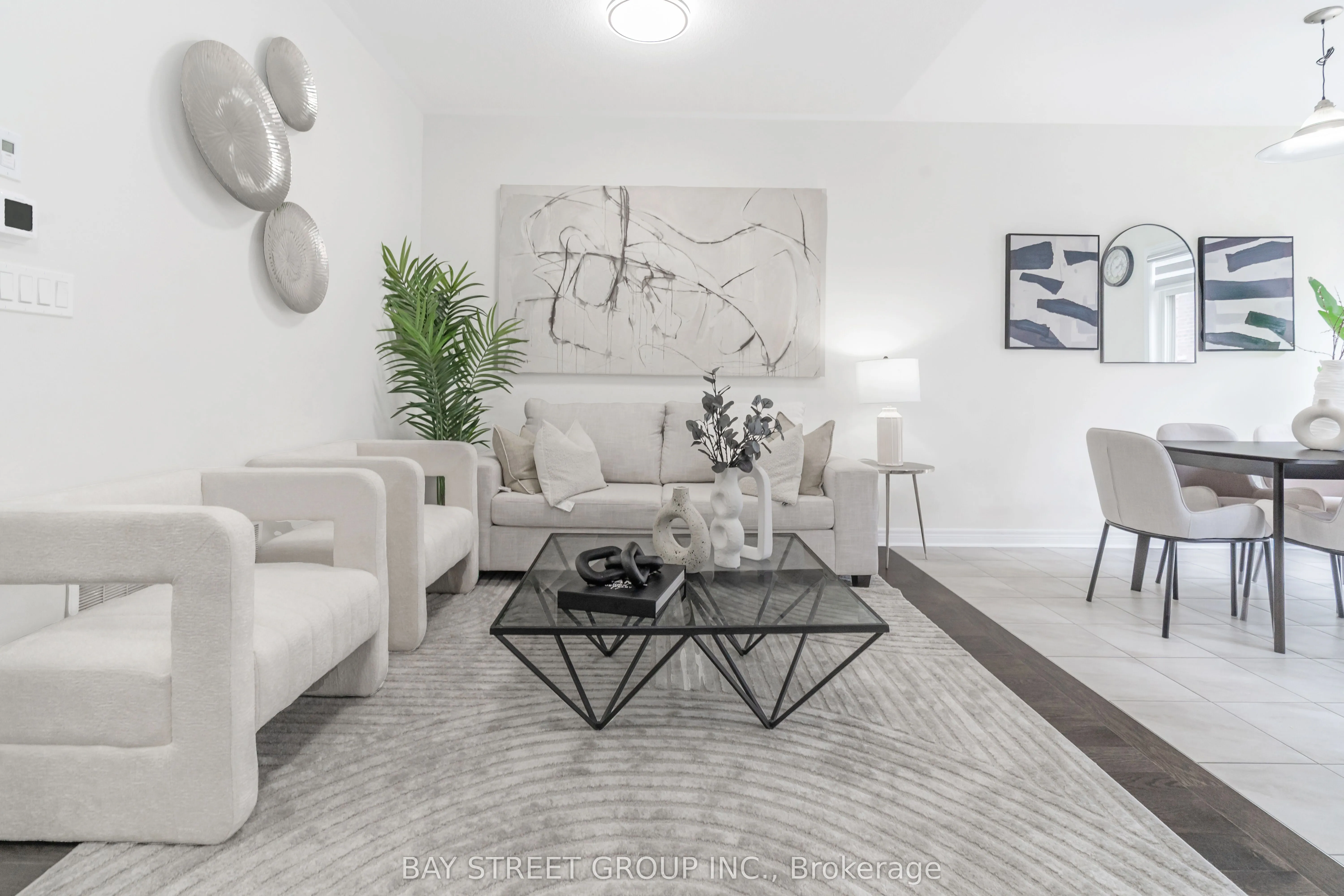 2487 Hibiscus Drive