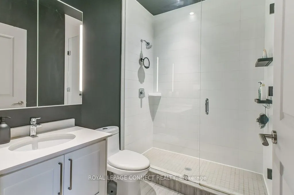 1003 Queen Street E, #401