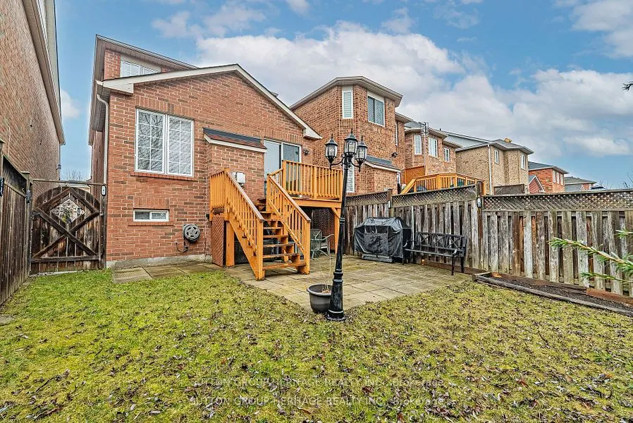 3 Angier Crescent