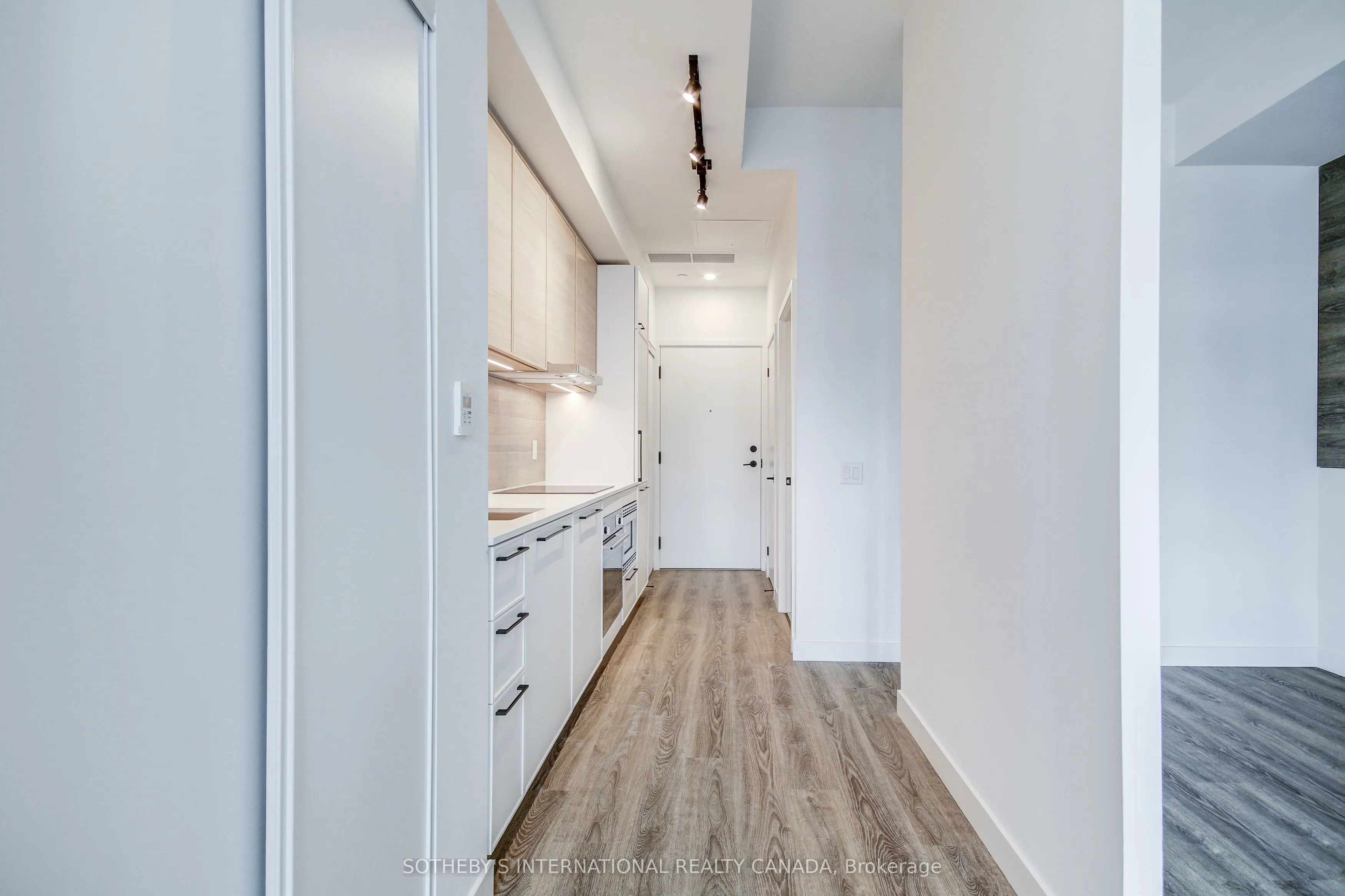1050 Eastern Avenue, #703