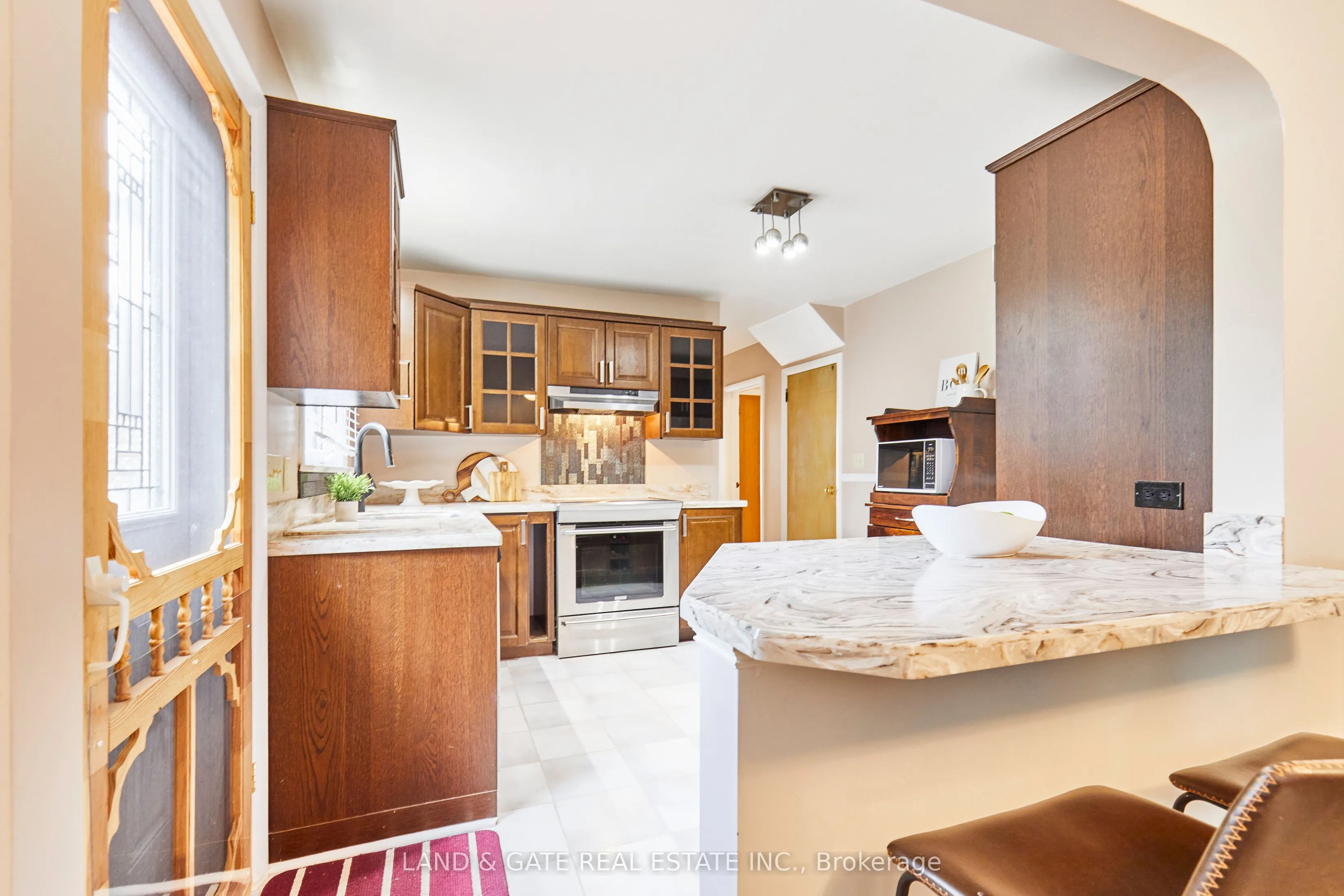 854 Regent Drive