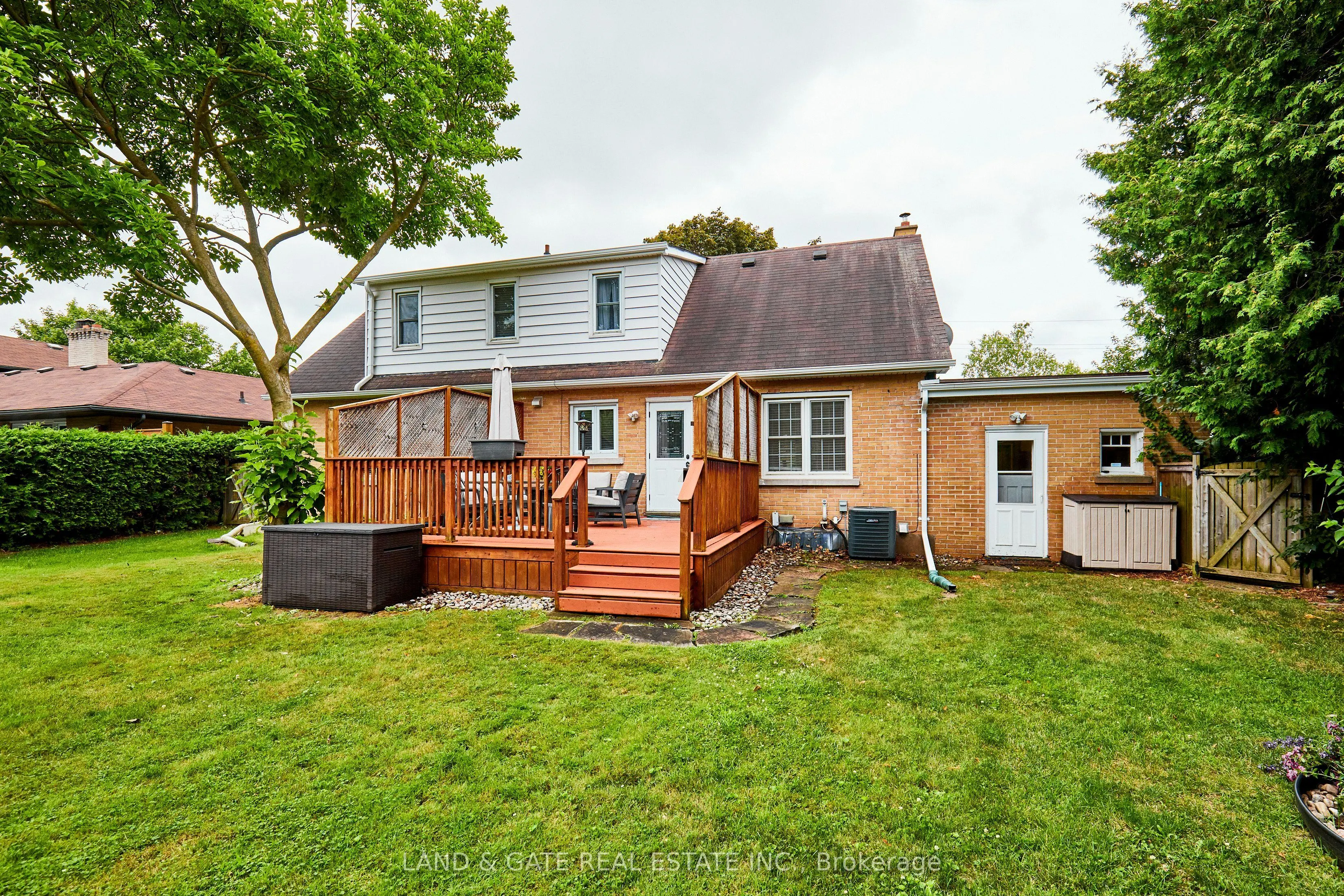 854 Regent Drive