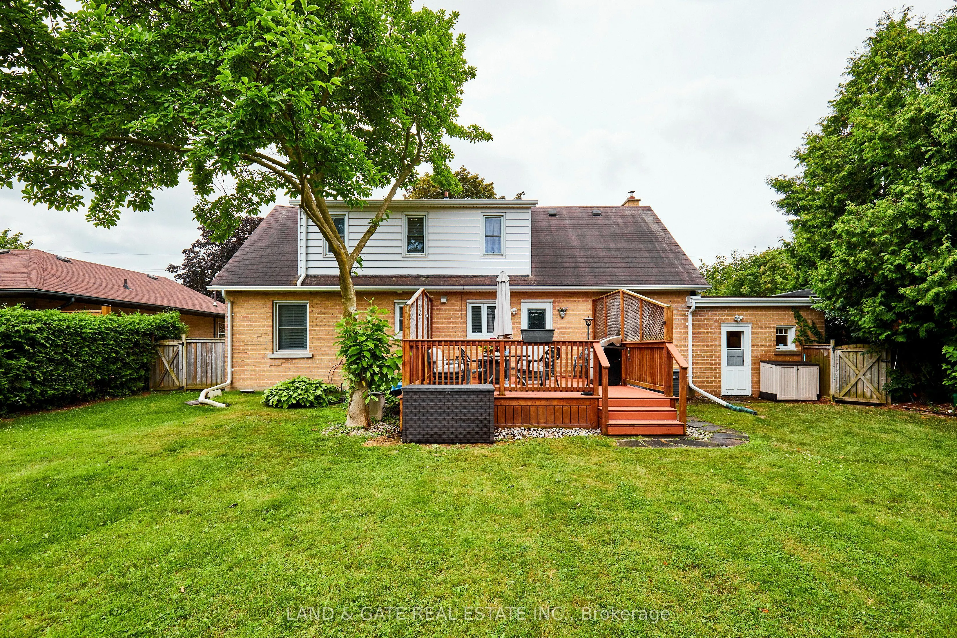 854 Regent Drive