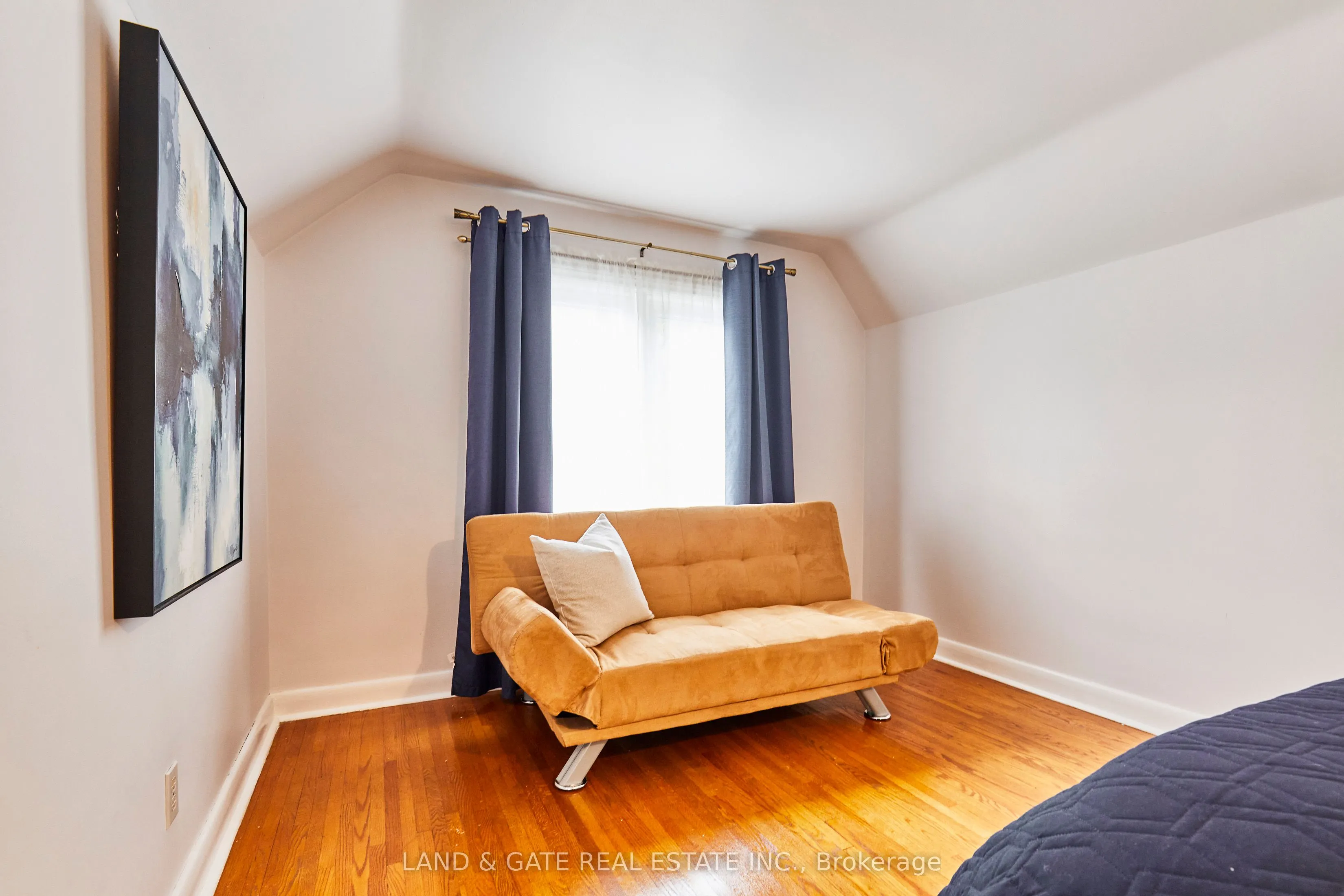 854 Regent Drive