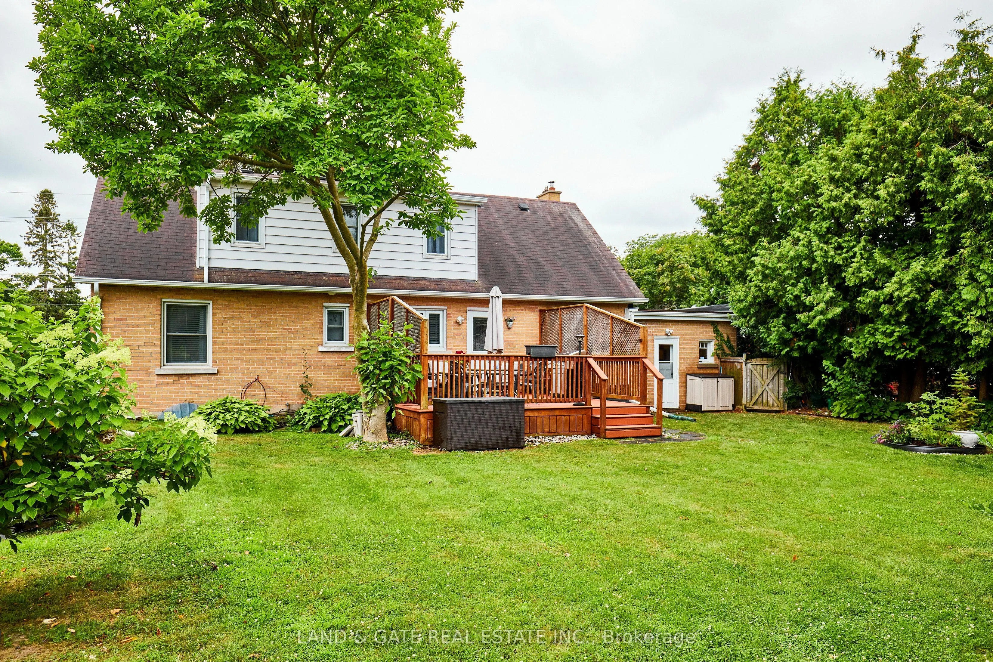 854 Regent Drive