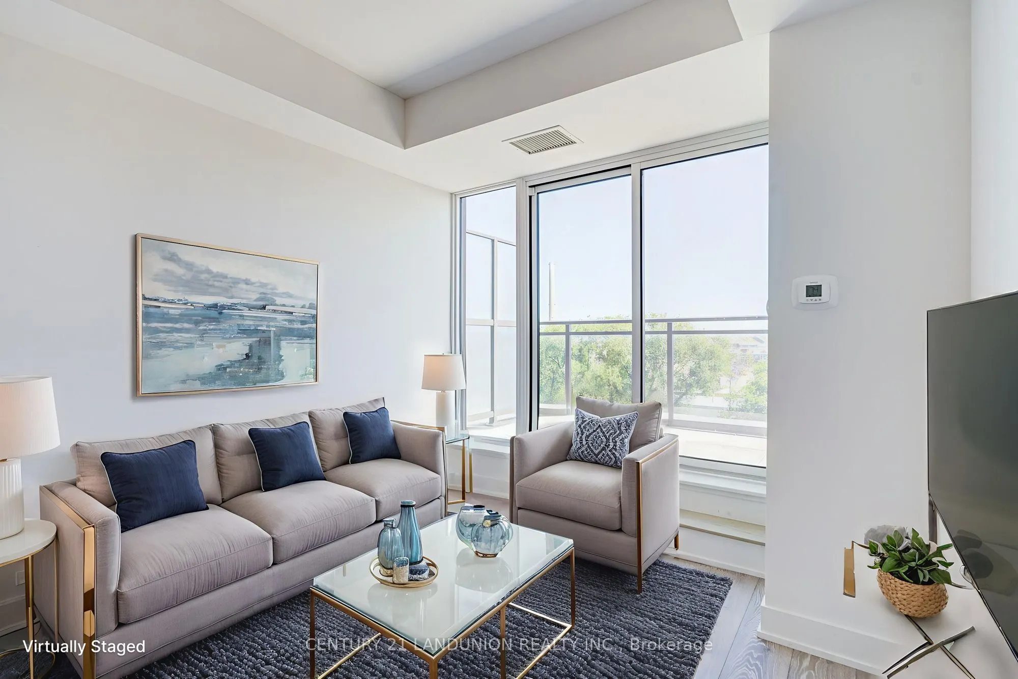1285 Queen Street E, #512