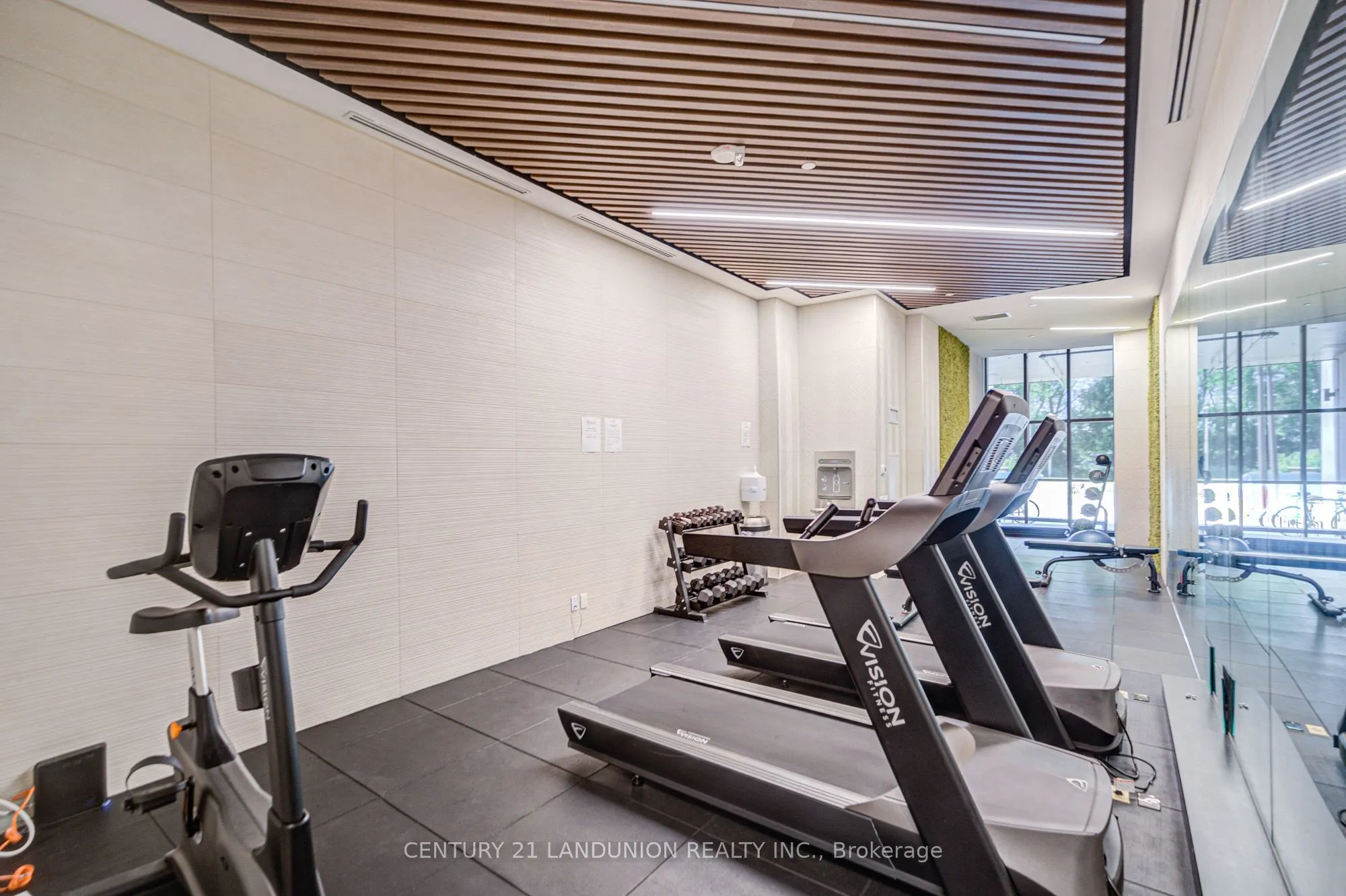 1285 Queen Street E, #512