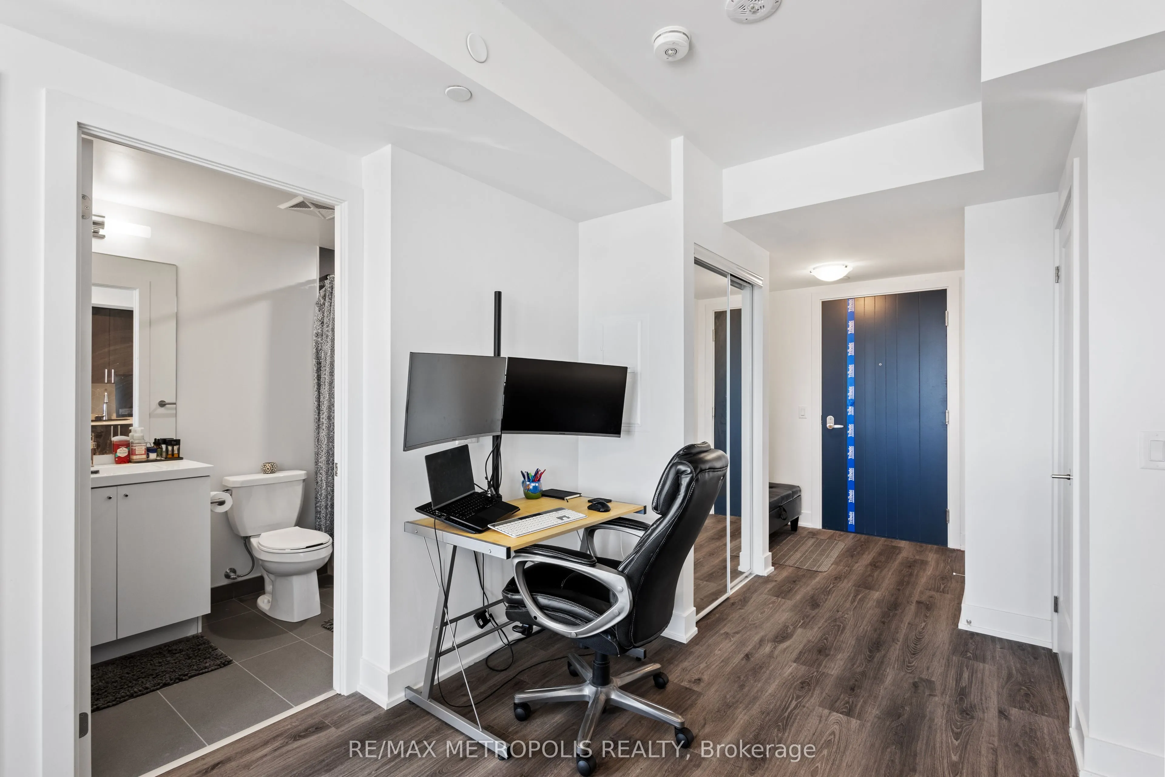 2545 Simcoe Street N, #1419