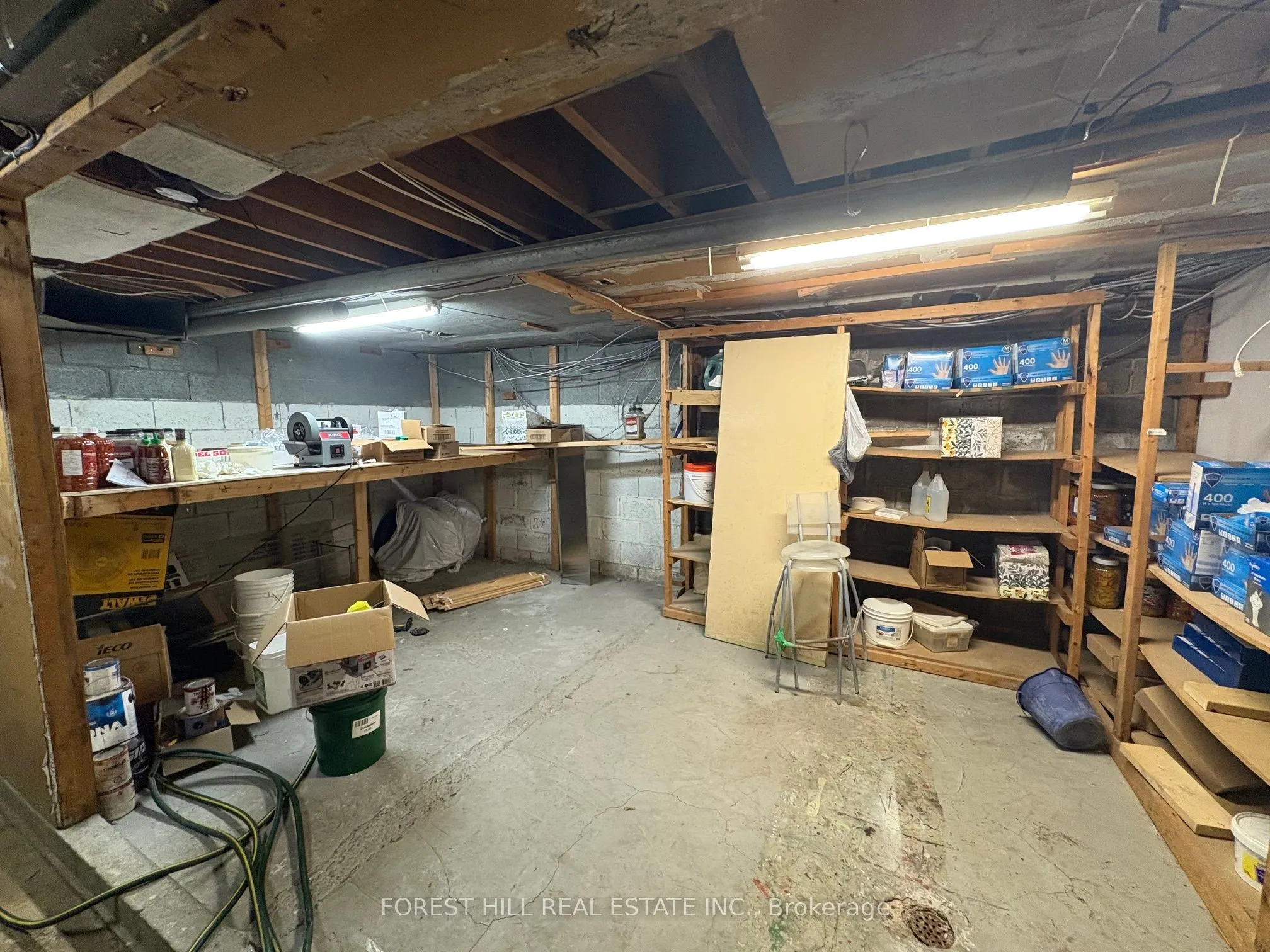 2851 Kingston Road