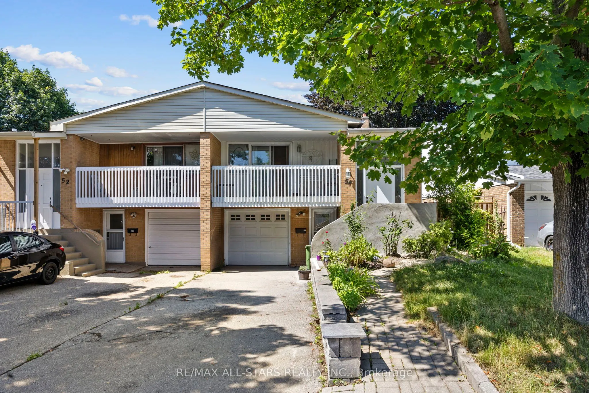 54 Kennaley Crescent E