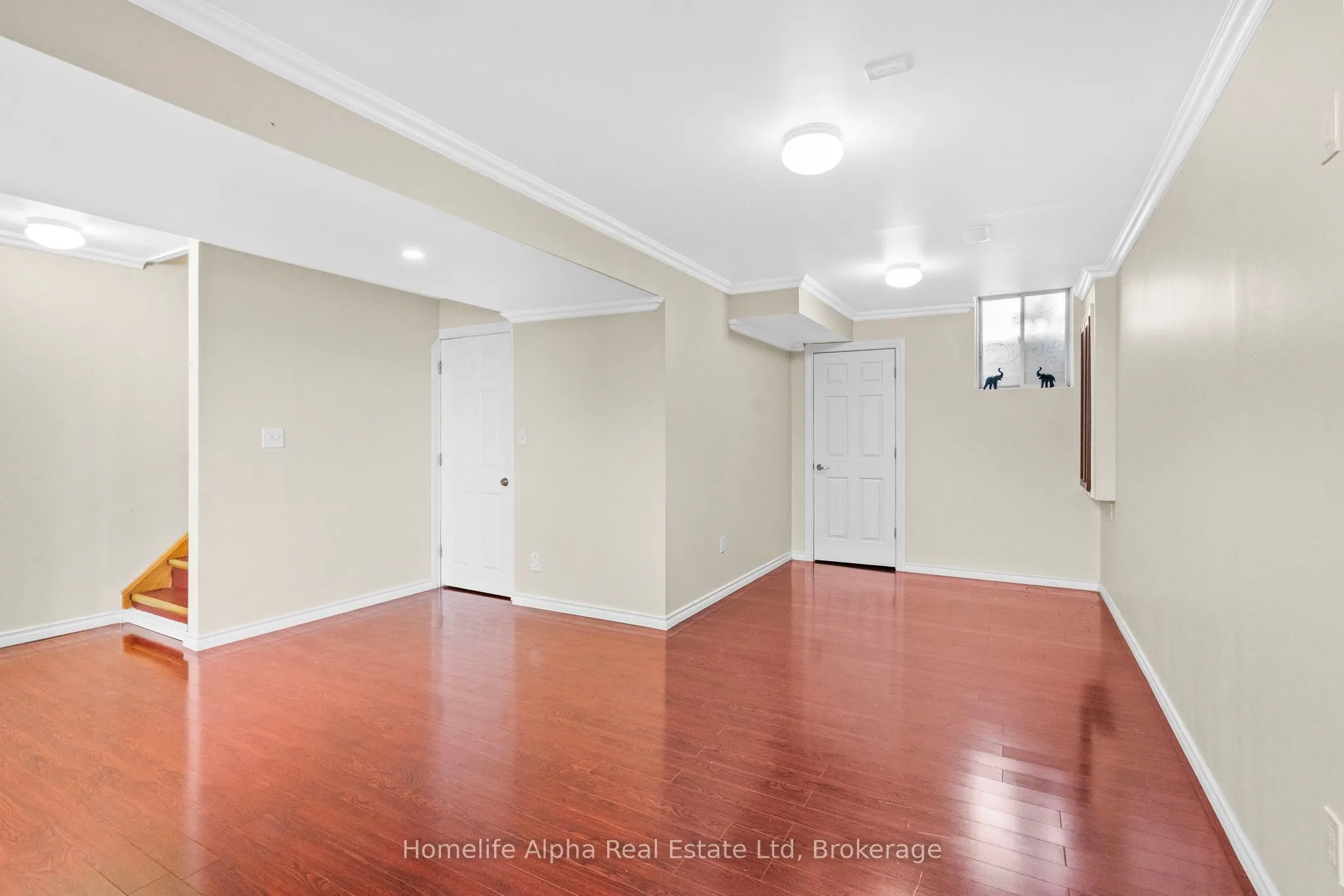 10 Bon Echo Court