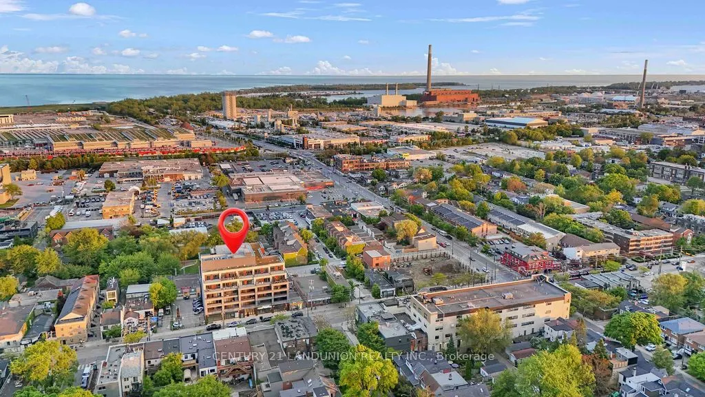 1285 Queen Street E, #102