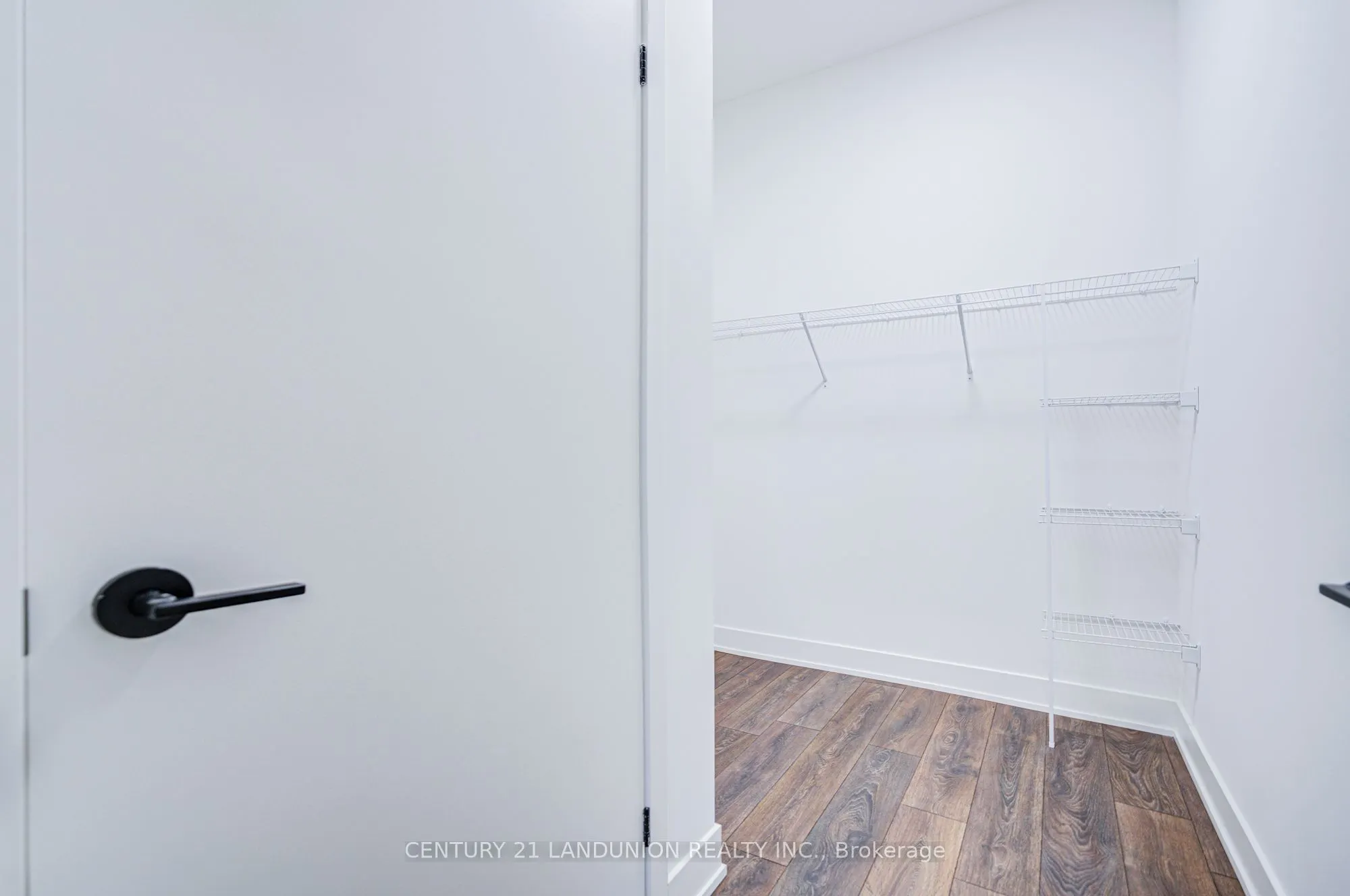 1285 Queen Street E, #102
