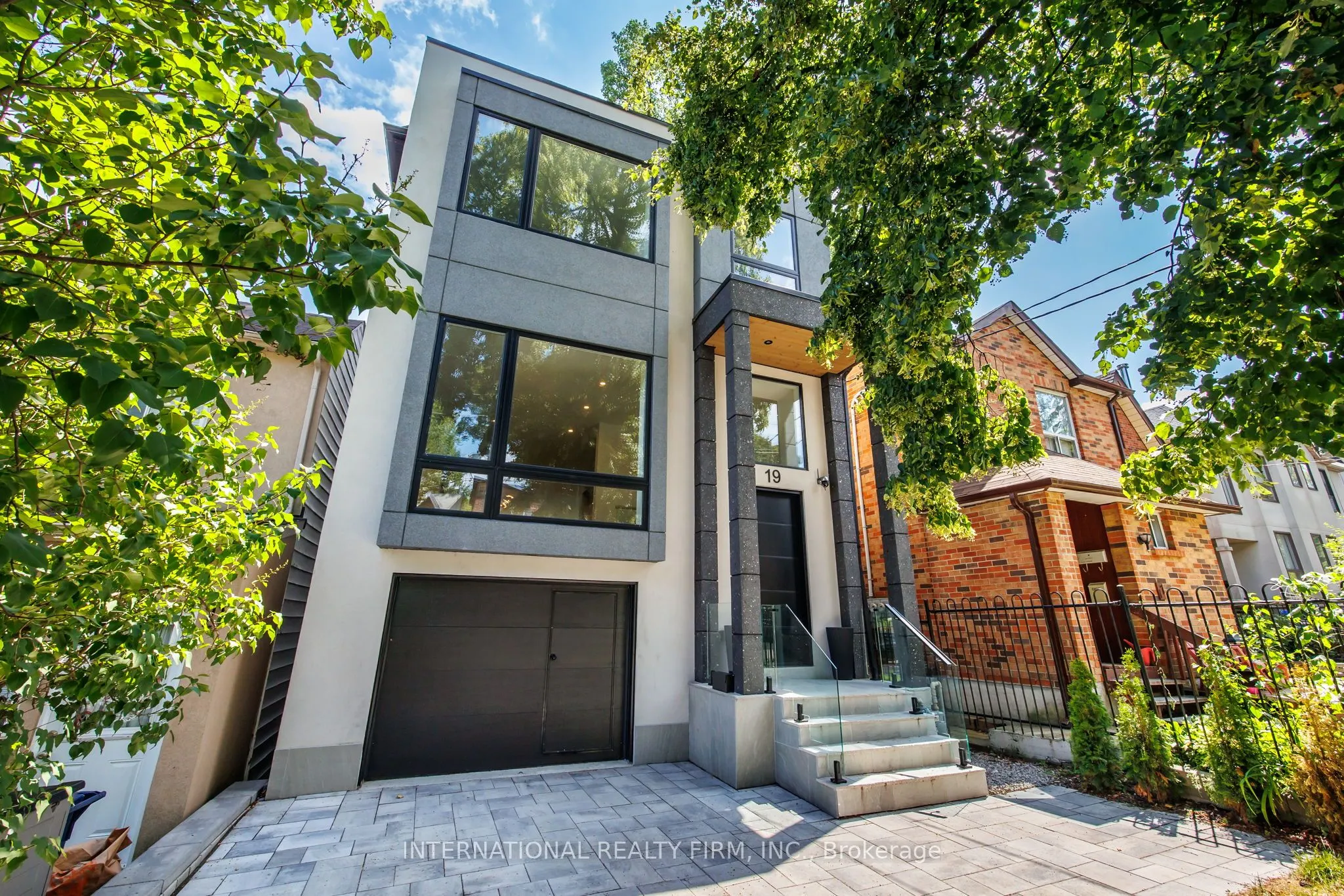 19 Ivy Avenue