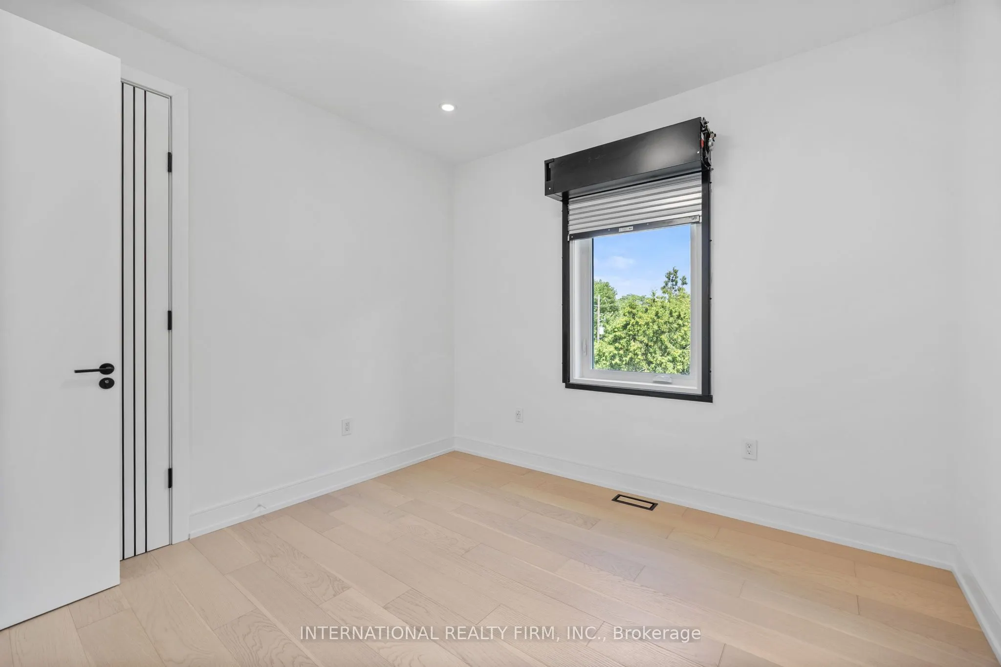 19 Ivy Avenue