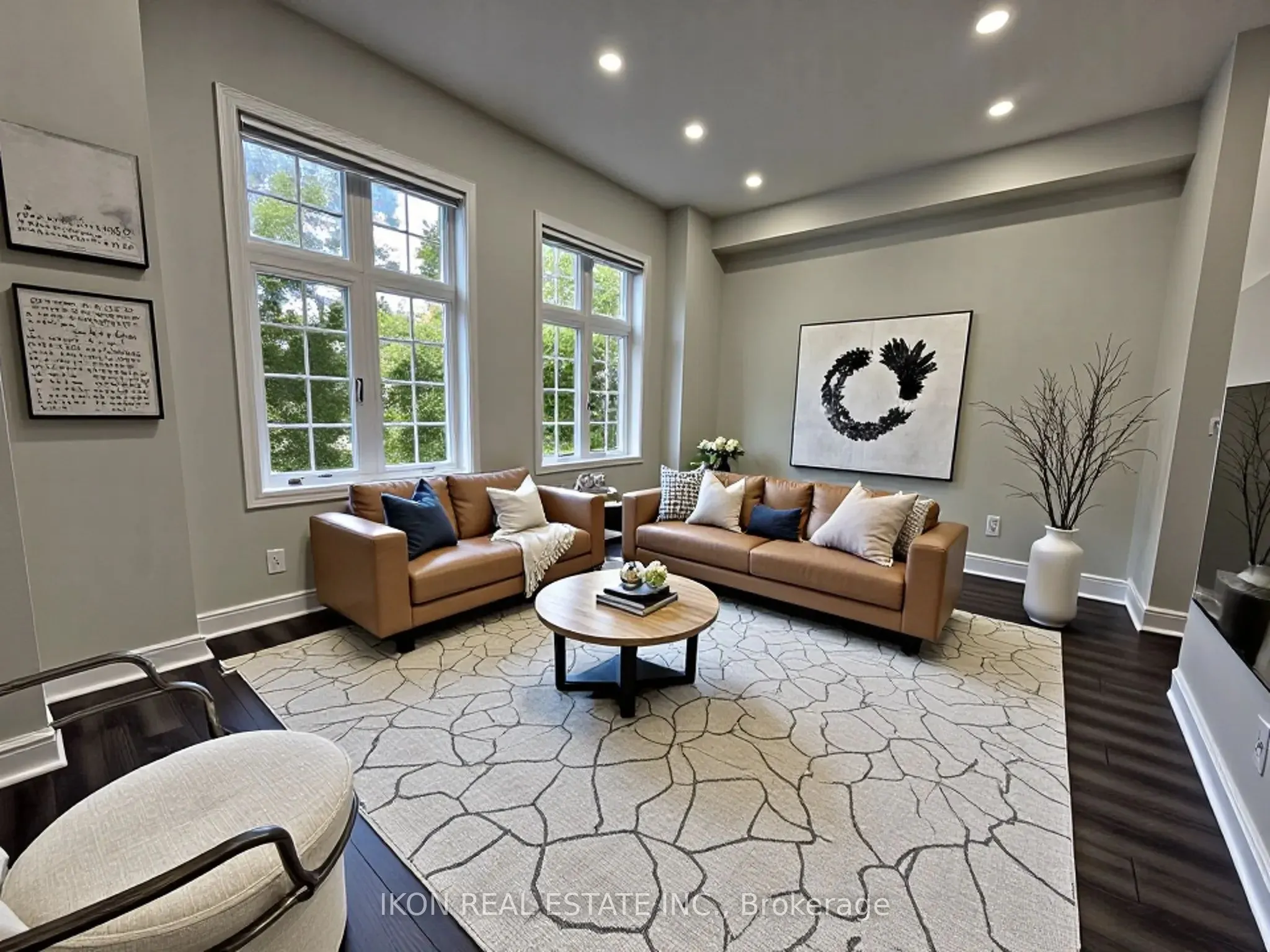 67 Sprucedale Way E, #32
