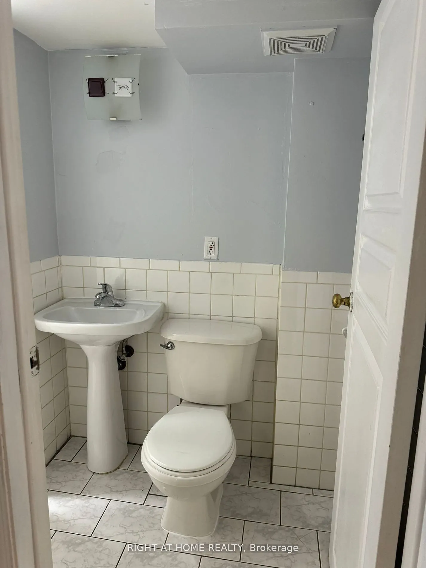 591 O'connor Drive, #Basement