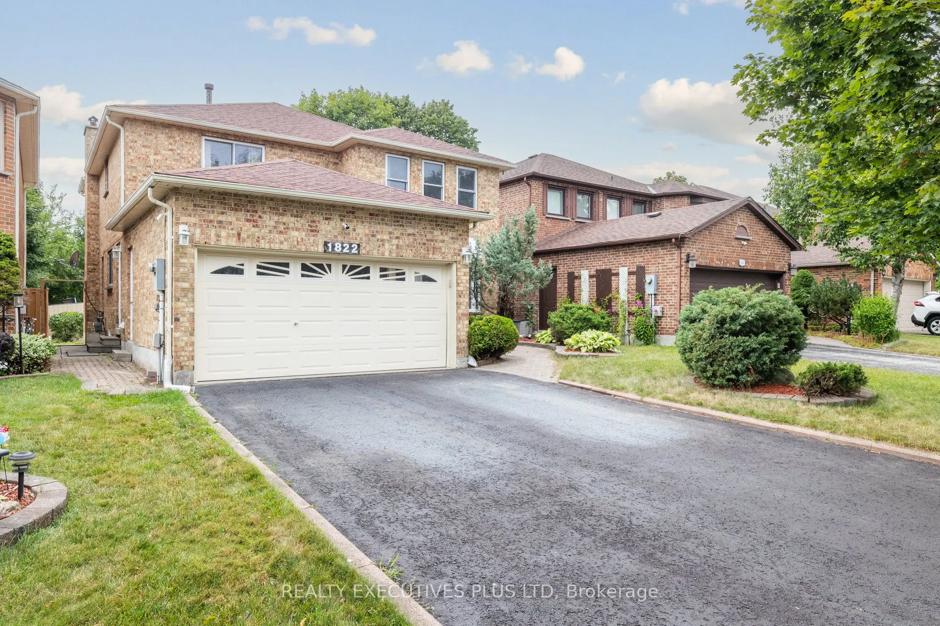1822 Forestview Drive