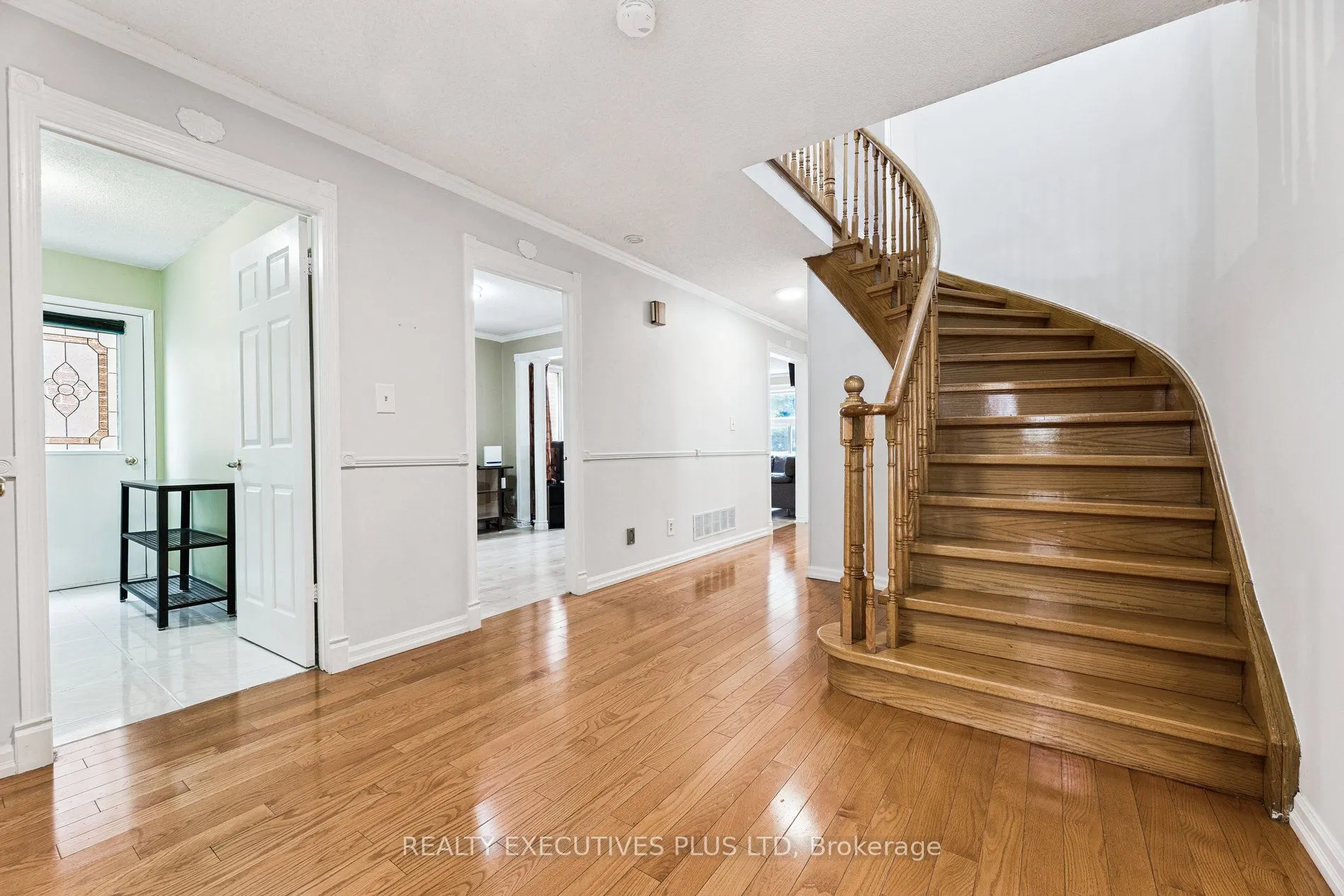 1822 Forestview Drive