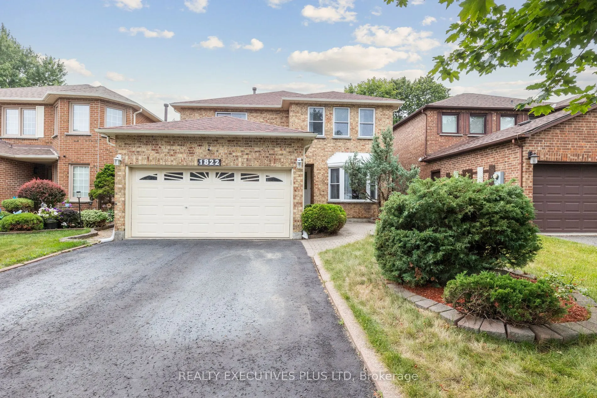 1822 Forestview Drive