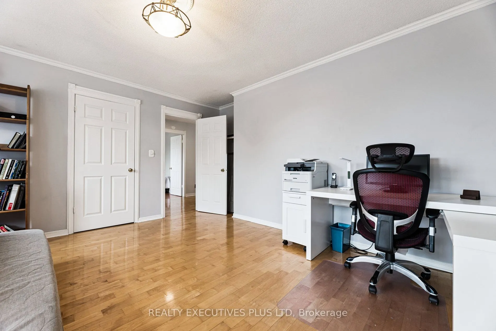 1822 Forestview Drive