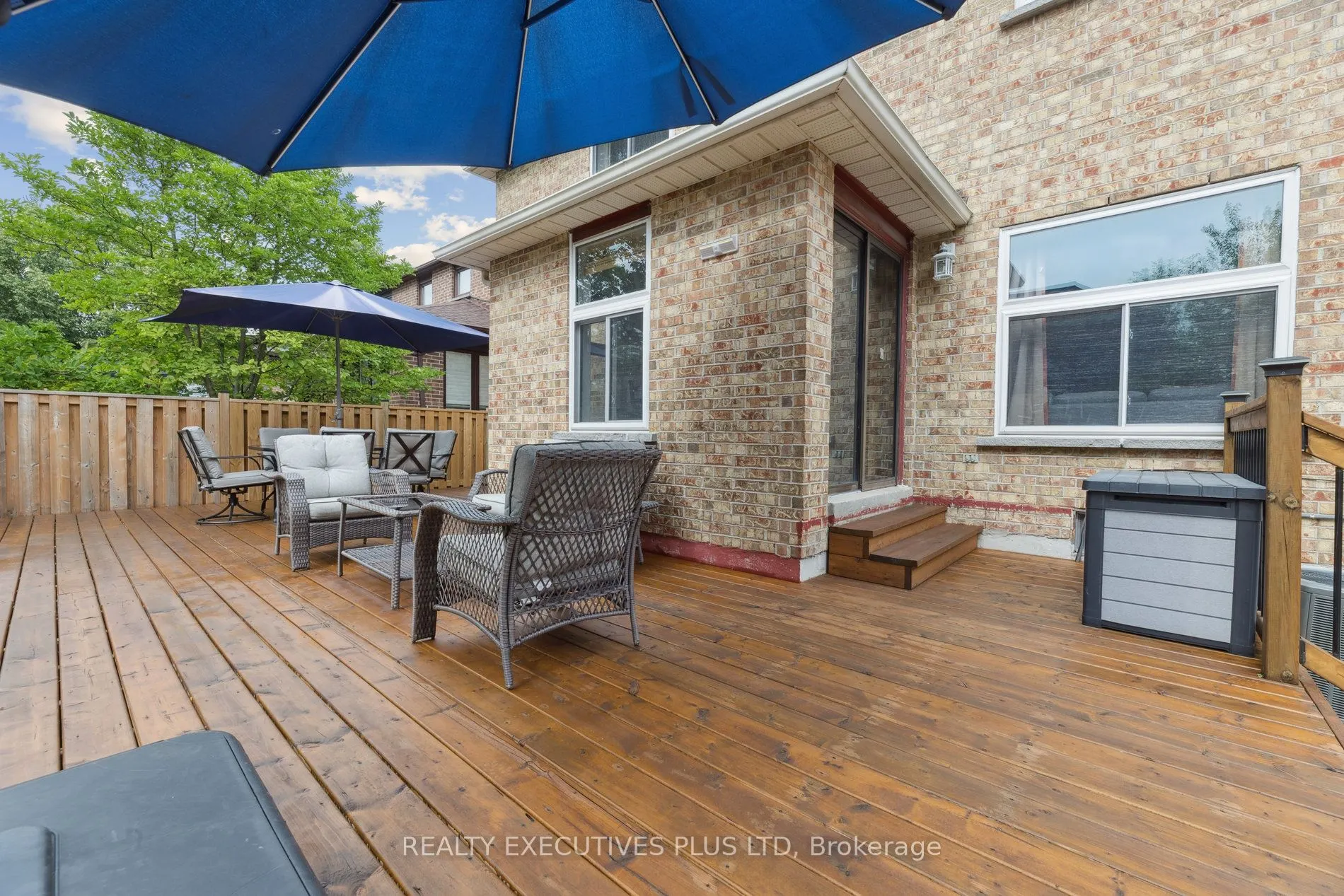 1822 Forestview Drive