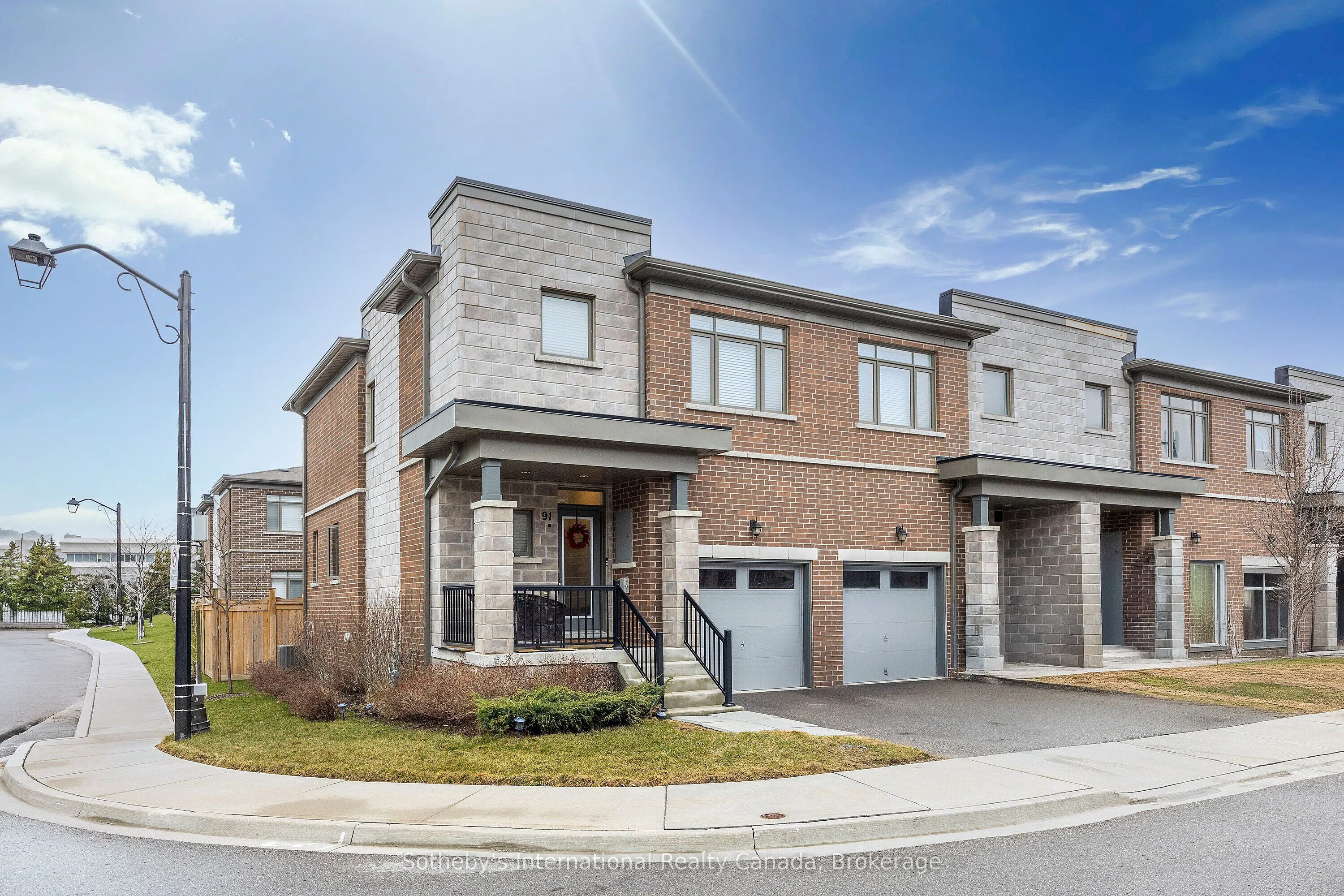 91 Longshore Way