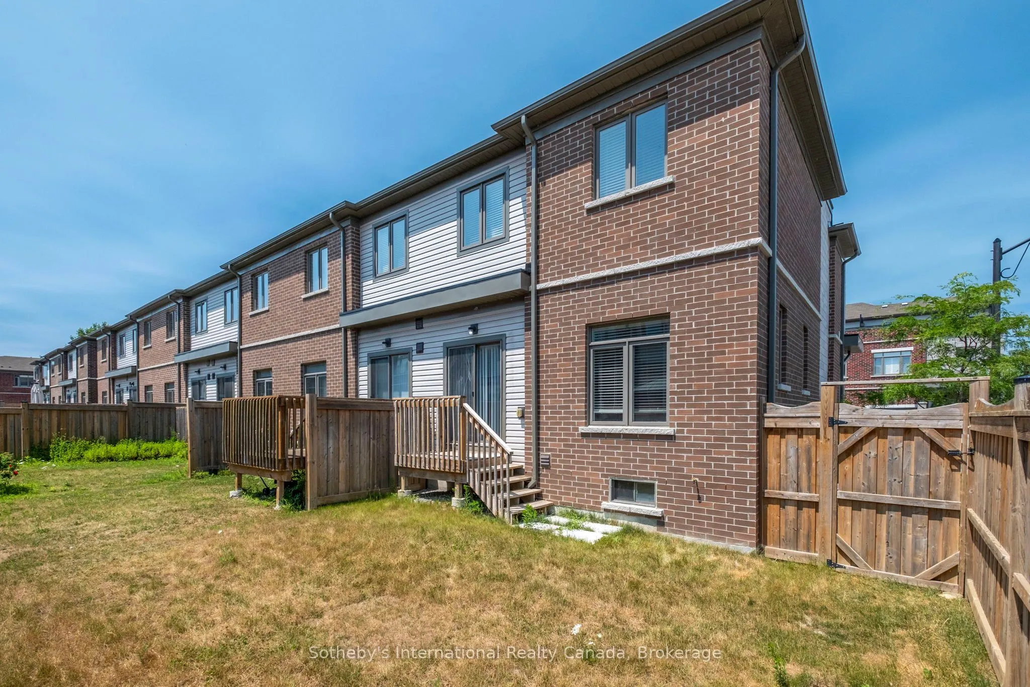 91 Longshore Way