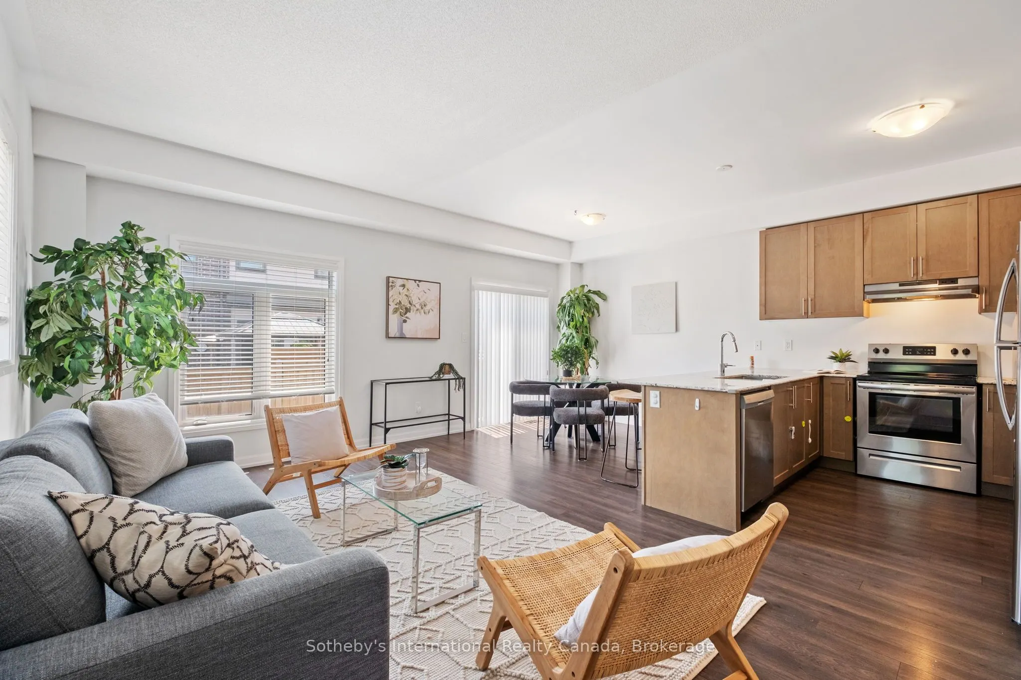 91 Longshore Way