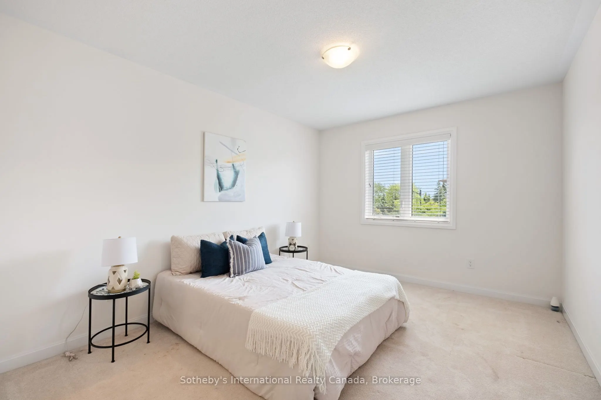 91 Longshore Way