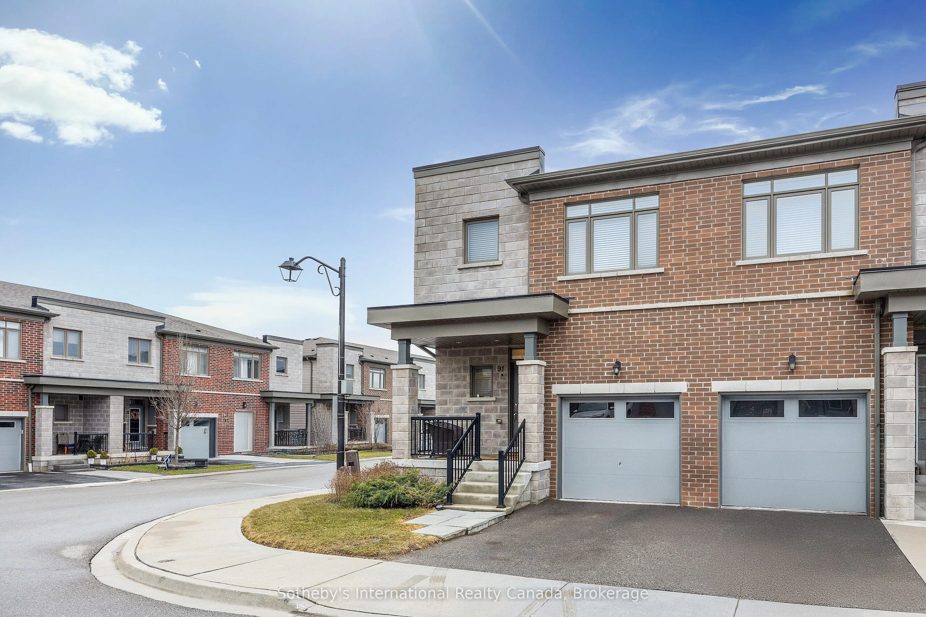91 Longshore Way