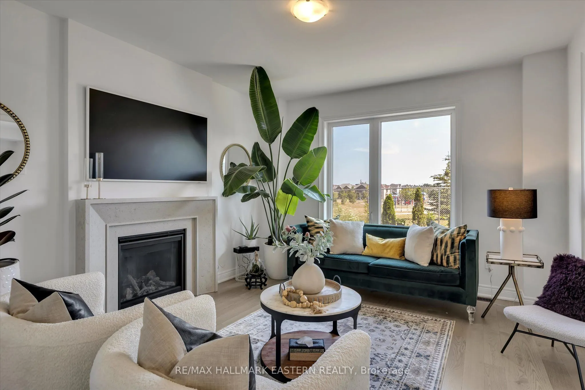 118 Whitehand Drive