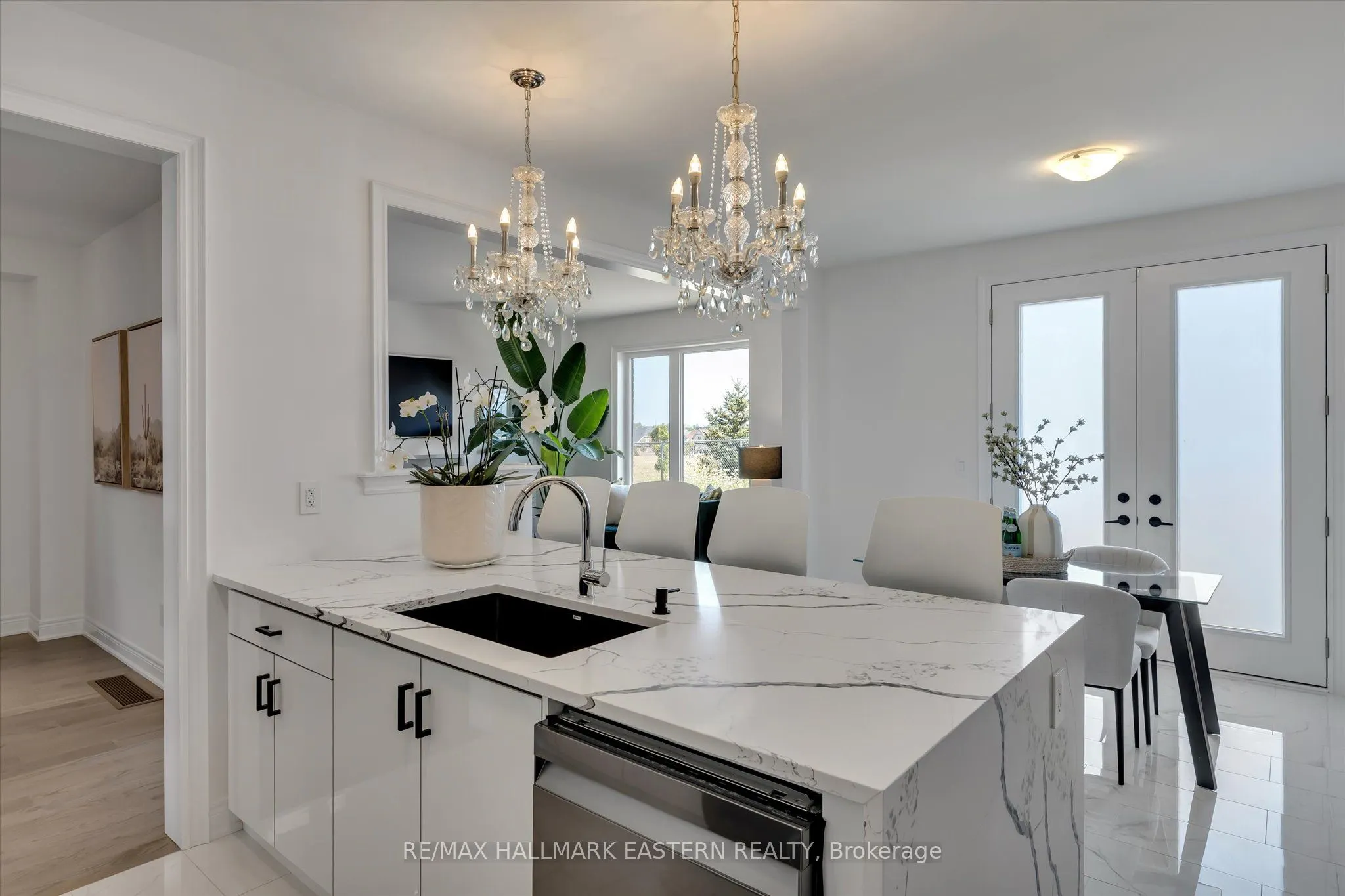 118 Whitehand Drive