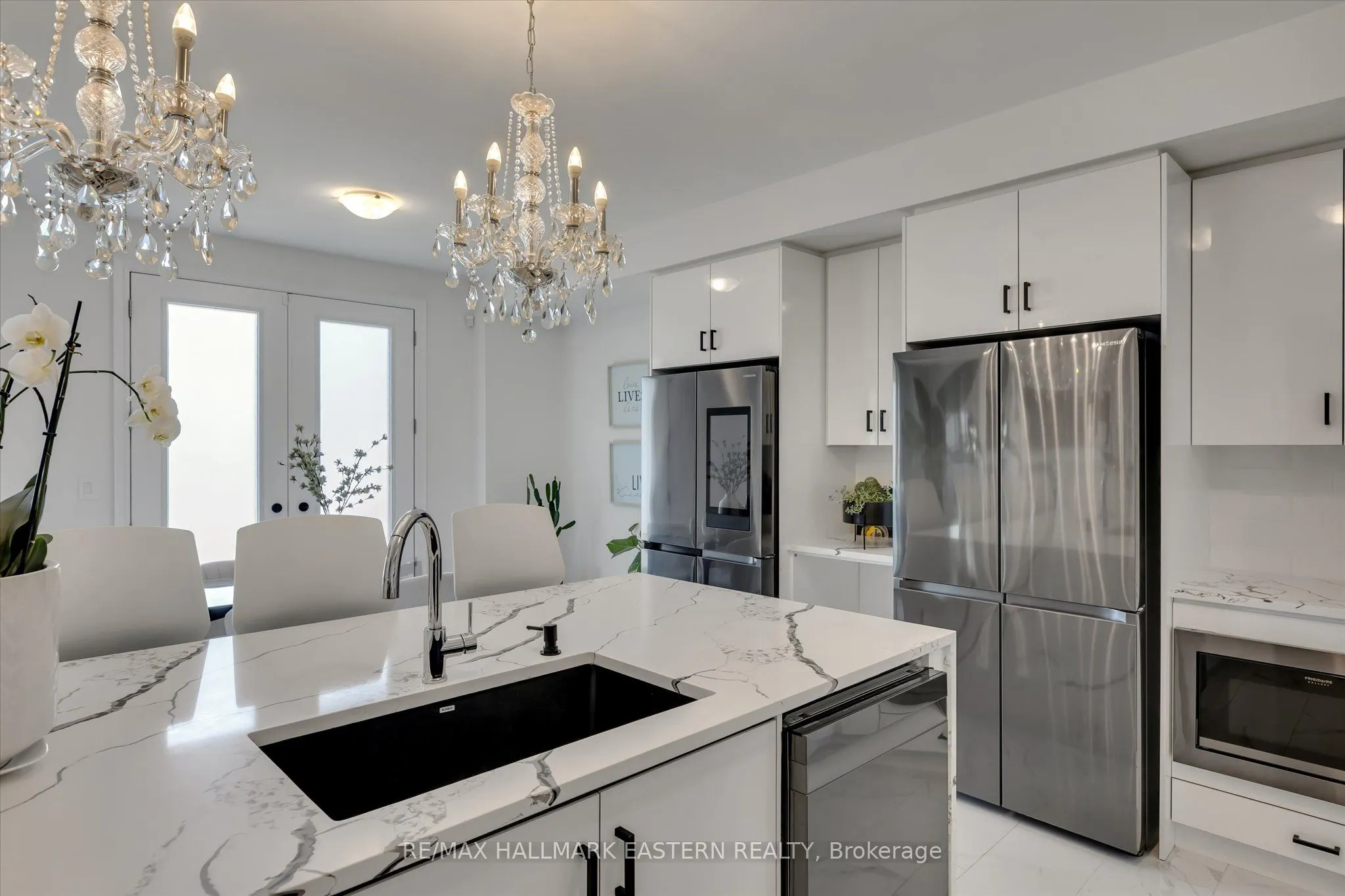 118 Whitehand Drive