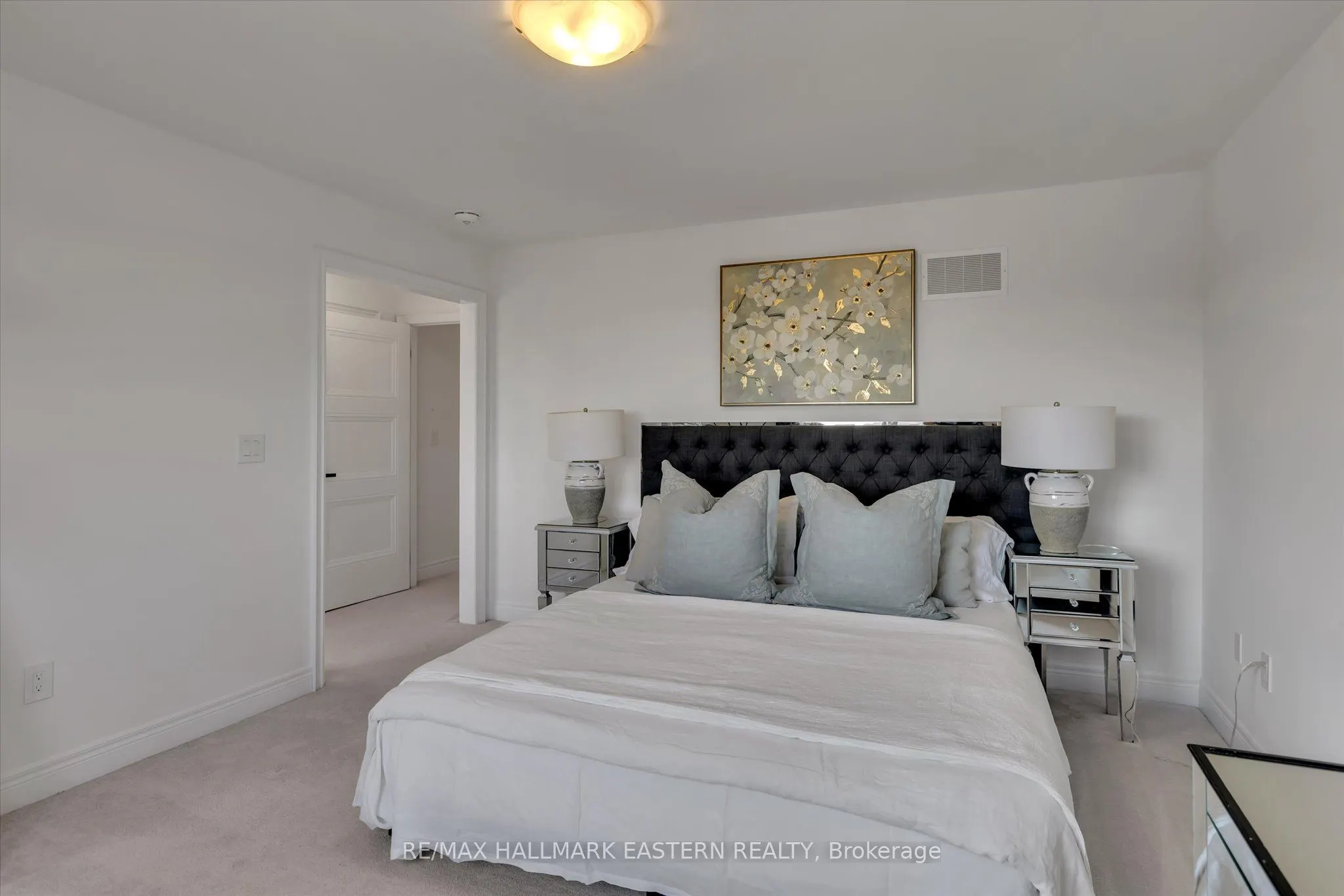 118 Whitehand Drive
