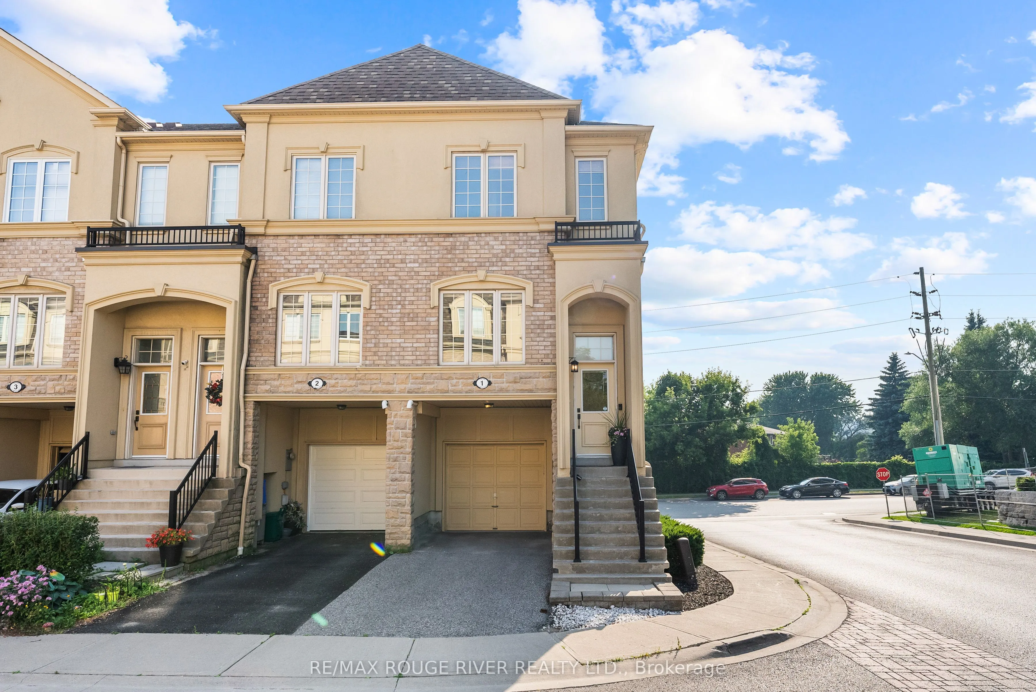 1250 St Martins Drive, #1
