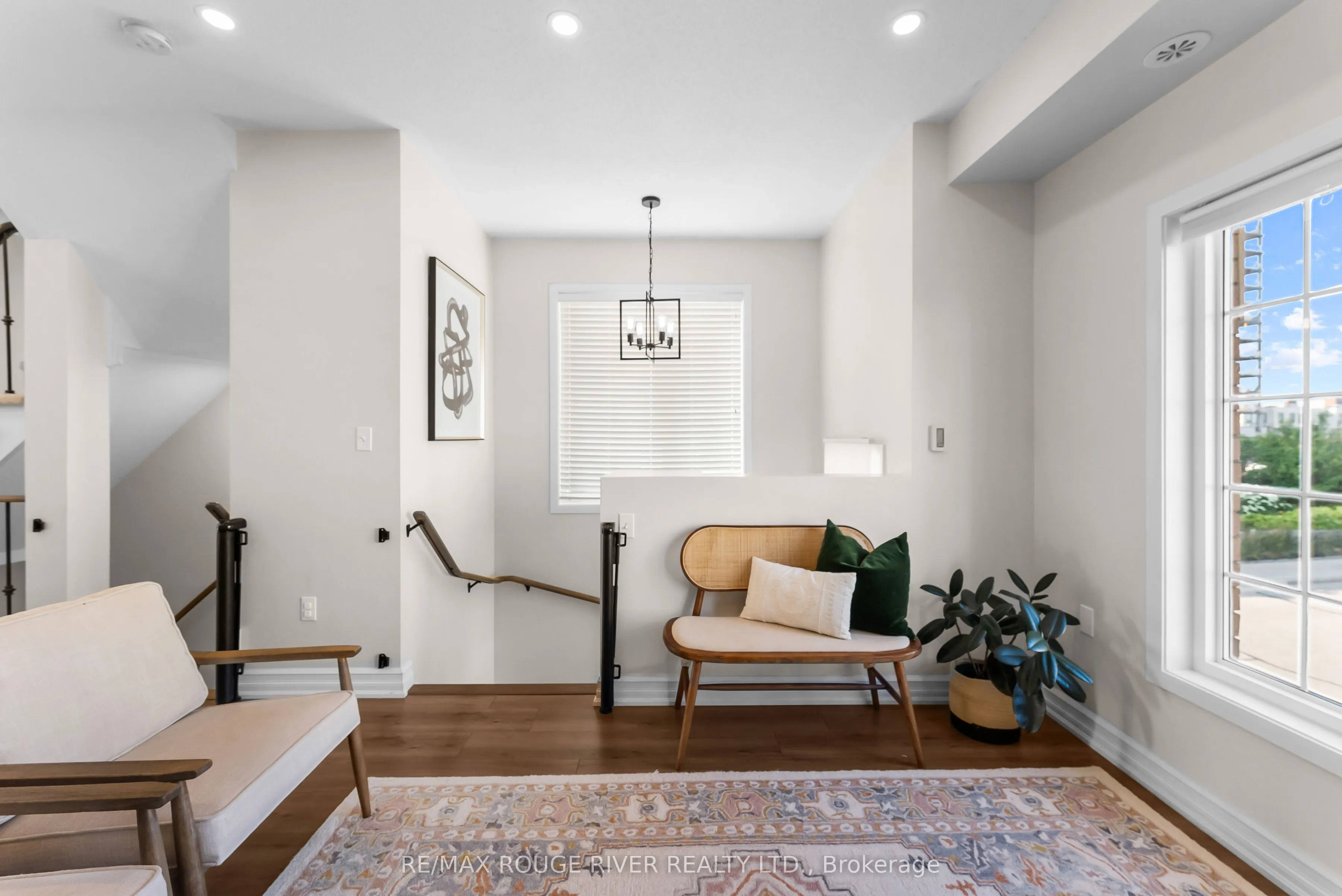 1250 St Martins Drive, #1