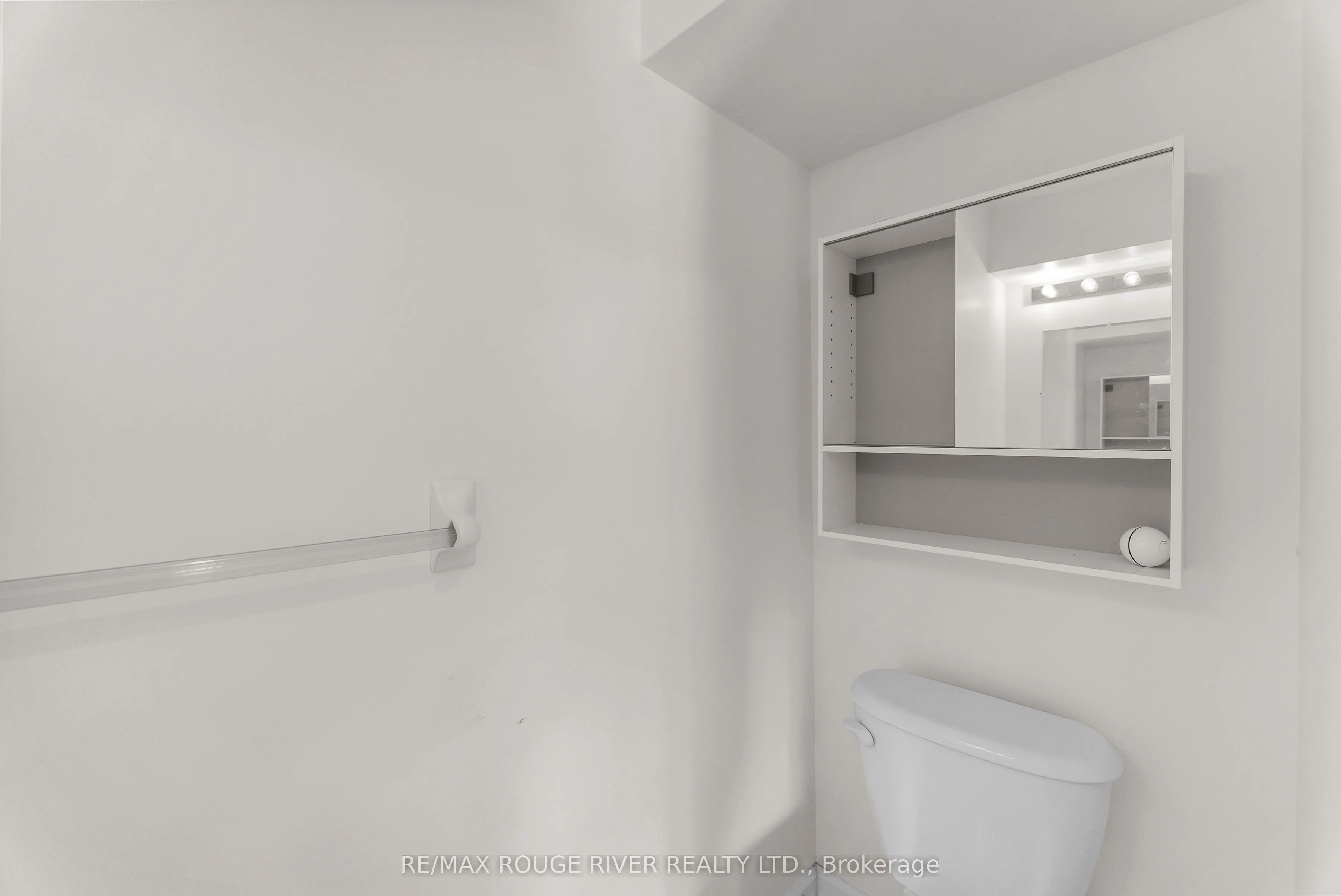 1250 St Martins Drive, #1